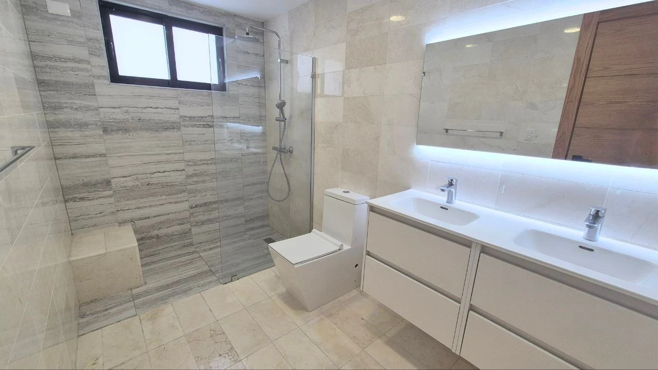 Moderno y amplio apartamento ubicado en lo mejor de Piantini 436686