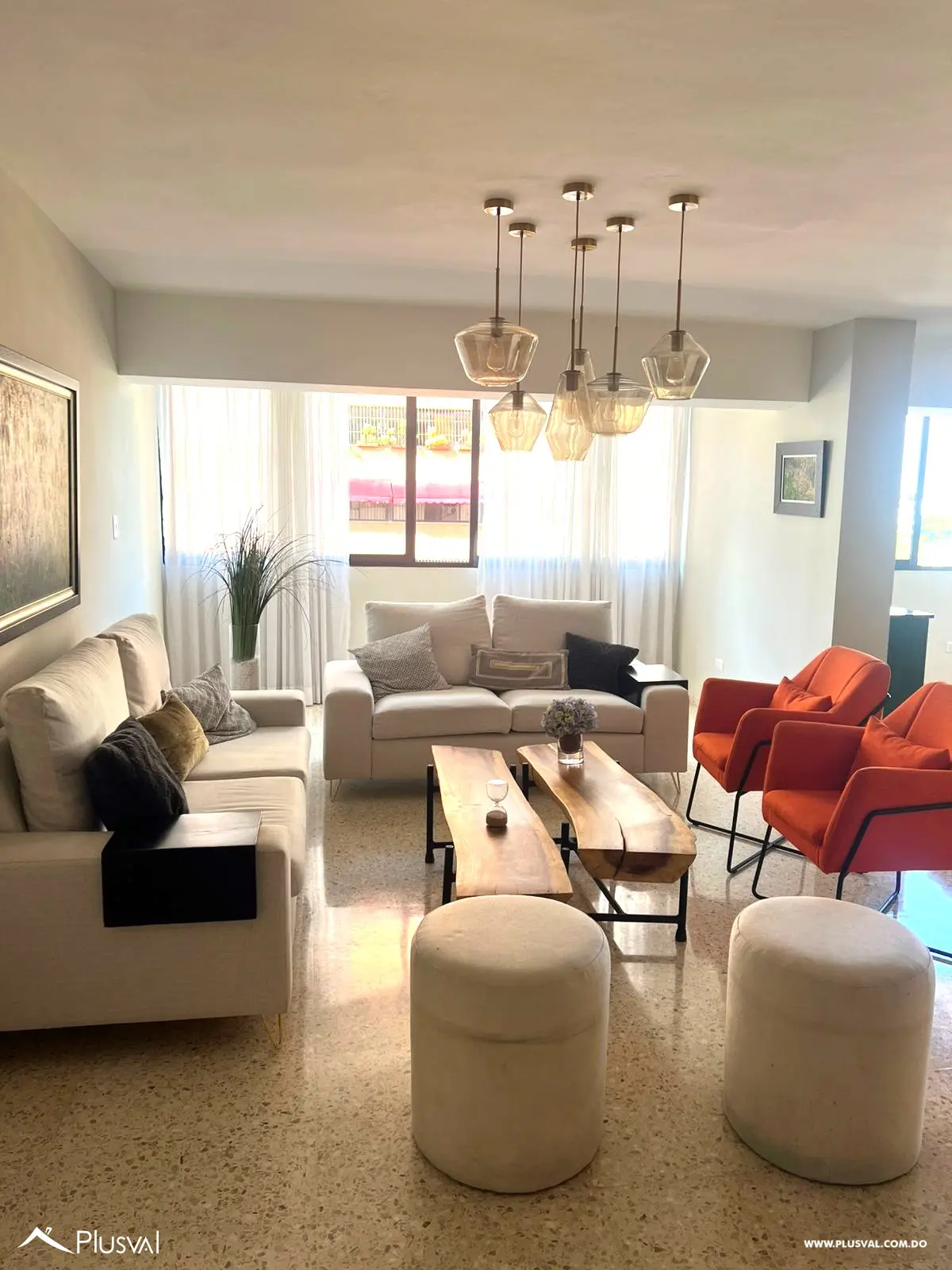 Se alquila apartamento amplio de 3 habitaciones amueblado 502336