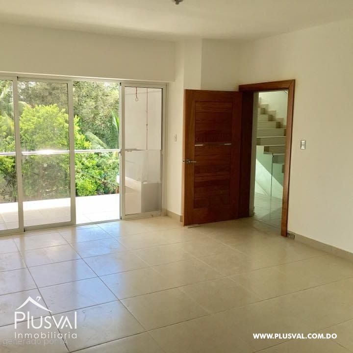 Amplio apartamento  ubicado en el centro de La Vega, en residencial con seguridad 24/7 406615