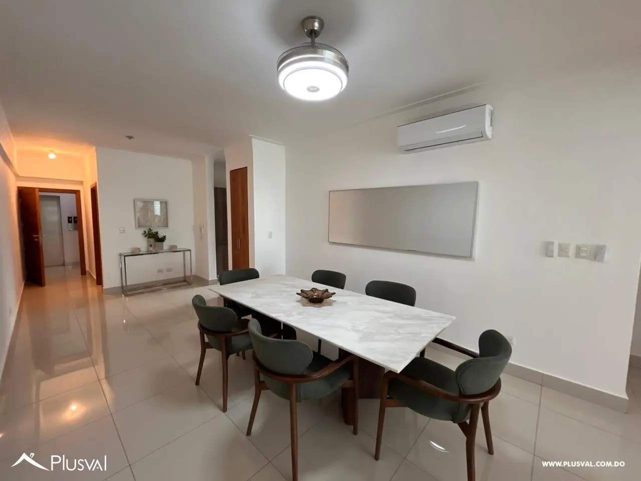 Apartamento en alquiler en Evaristo Morales 464796
