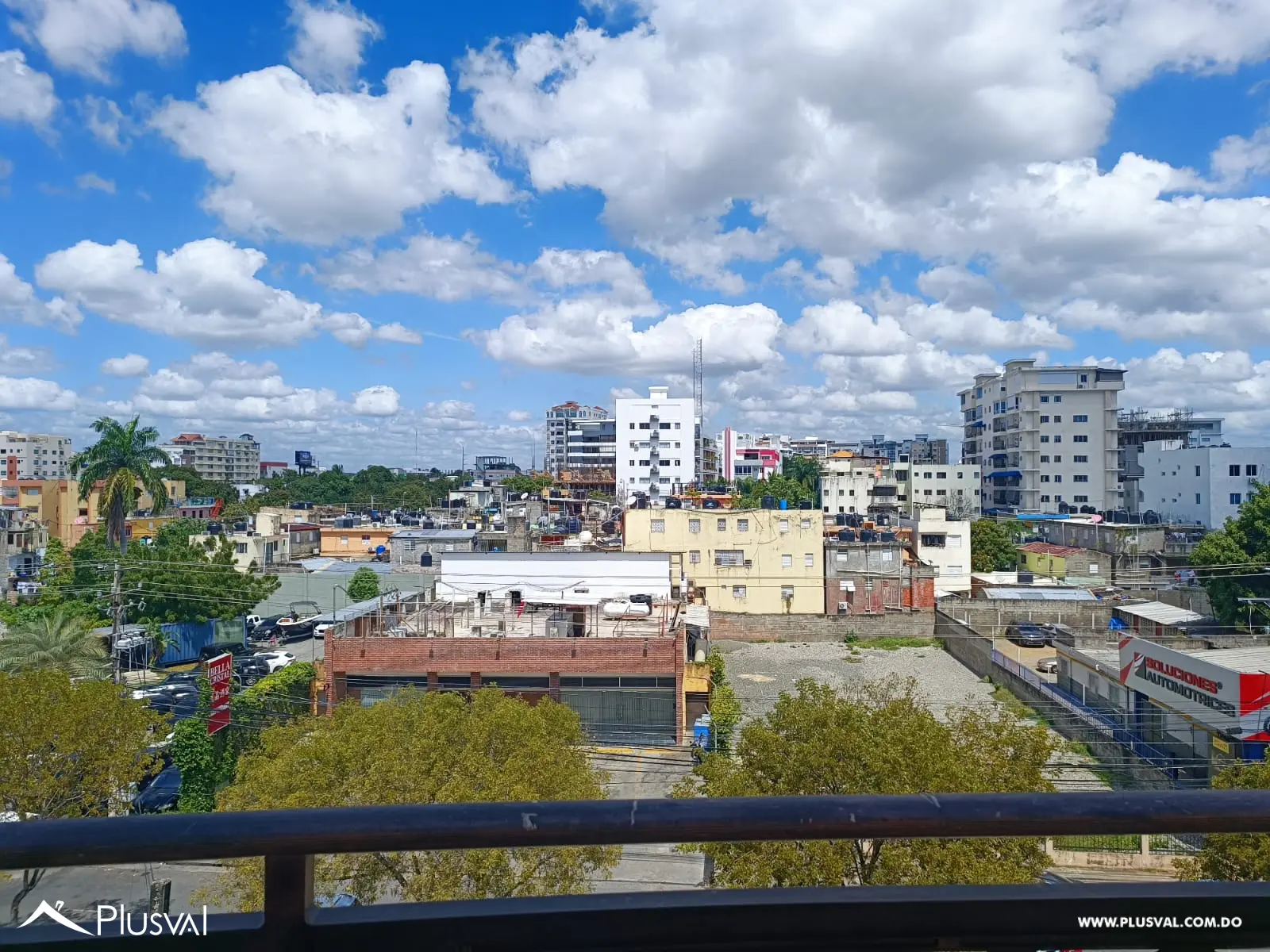 AMPLIOS LOCALES COMERCIALES EN ALQUILER EN BELLA VISTA 497352