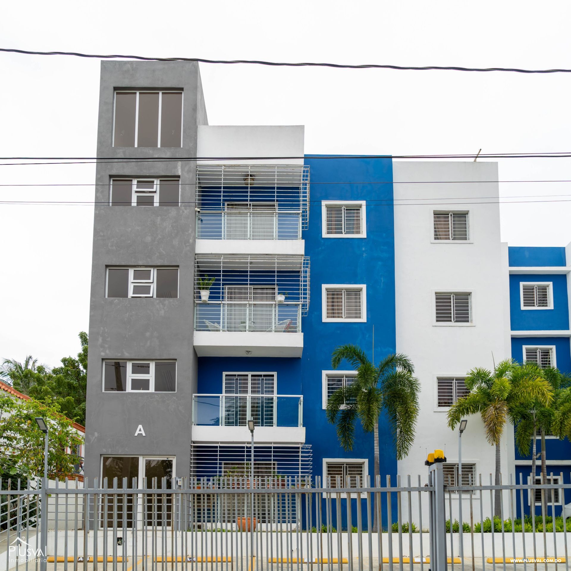 Venta de Apartamento Amueblado en El Embrujo III – Santiago 421464