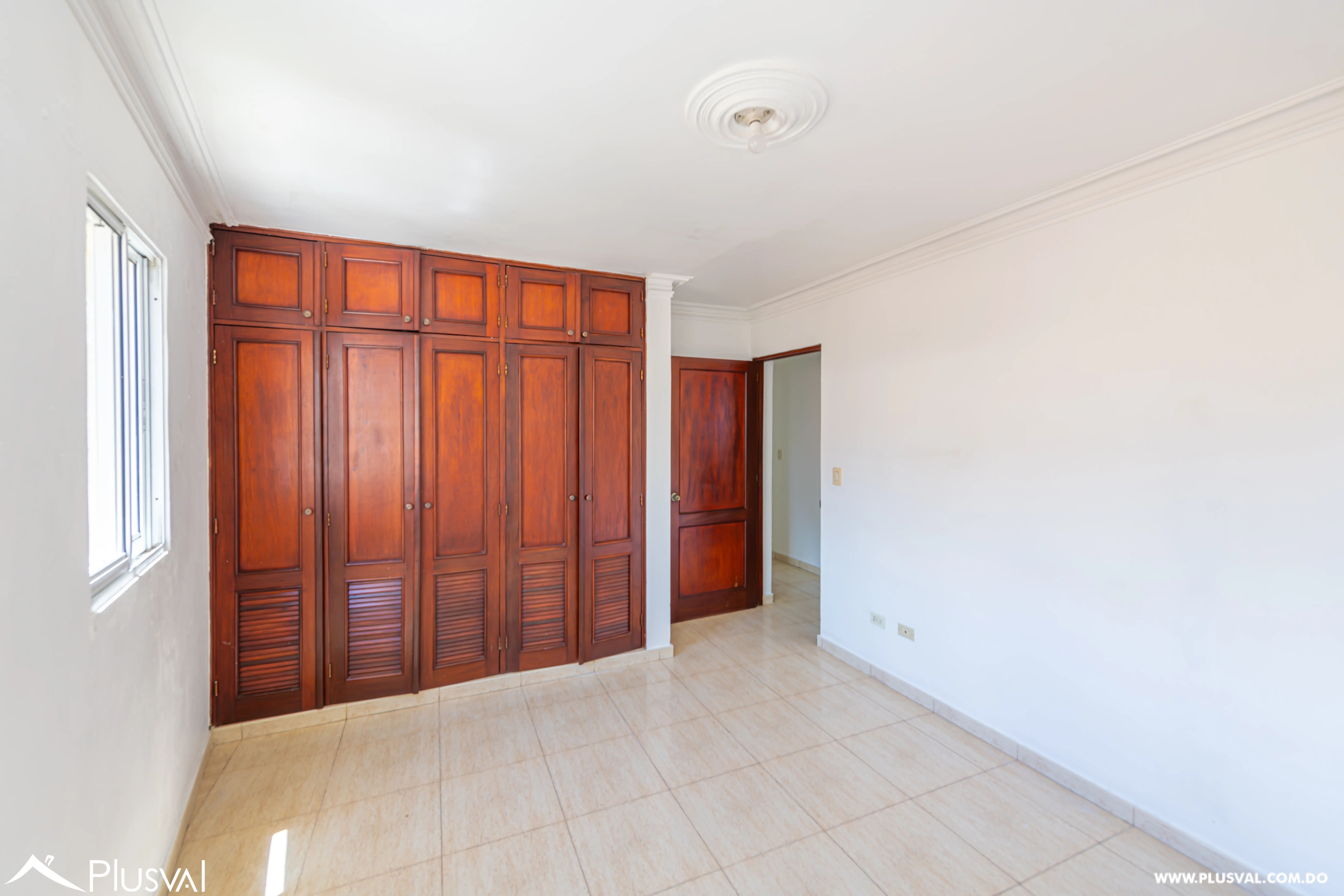 Amplio Apartamento en Venta de 160 m² con 2 Parqueos en Renacimiento 499268