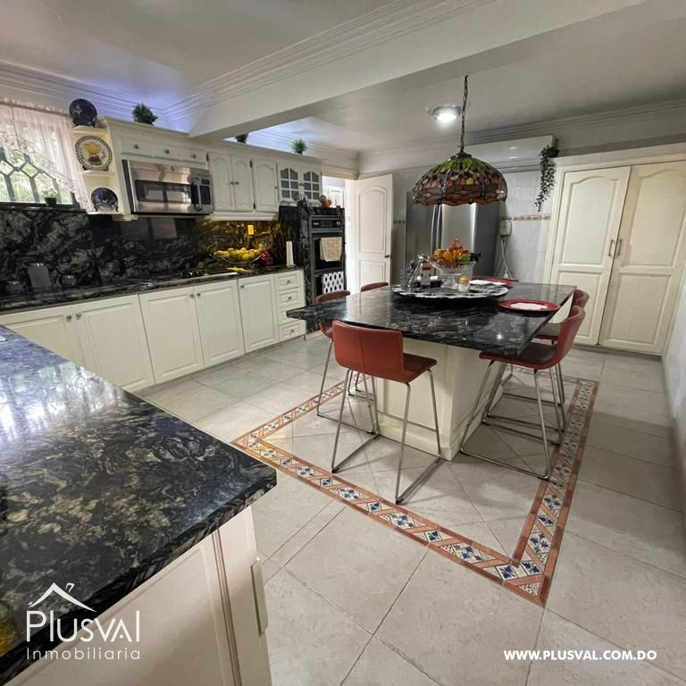 Casa en venta de 2 niveles en Urbanización Fernández 254071