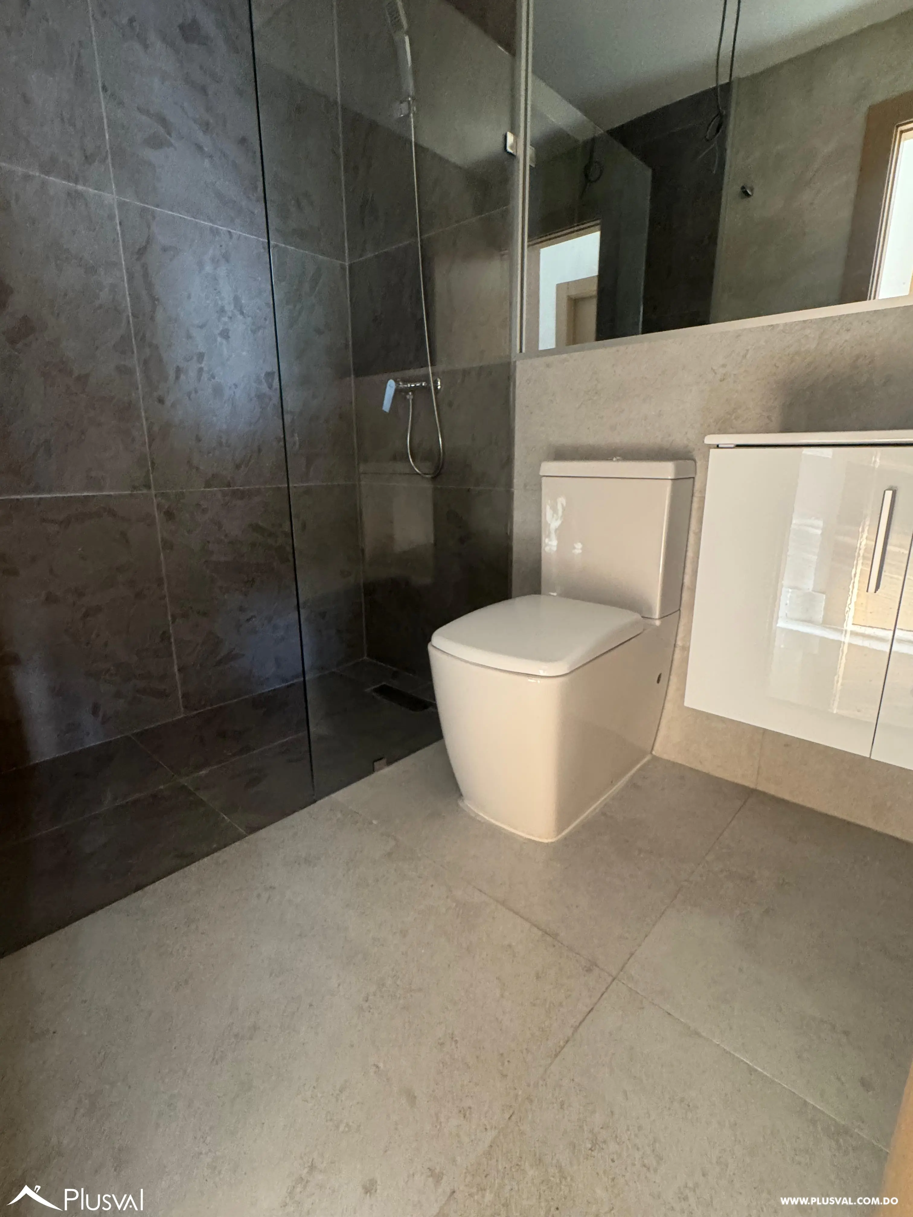 Alquiler de apartamento en torre de lujo en Gazcue 482248