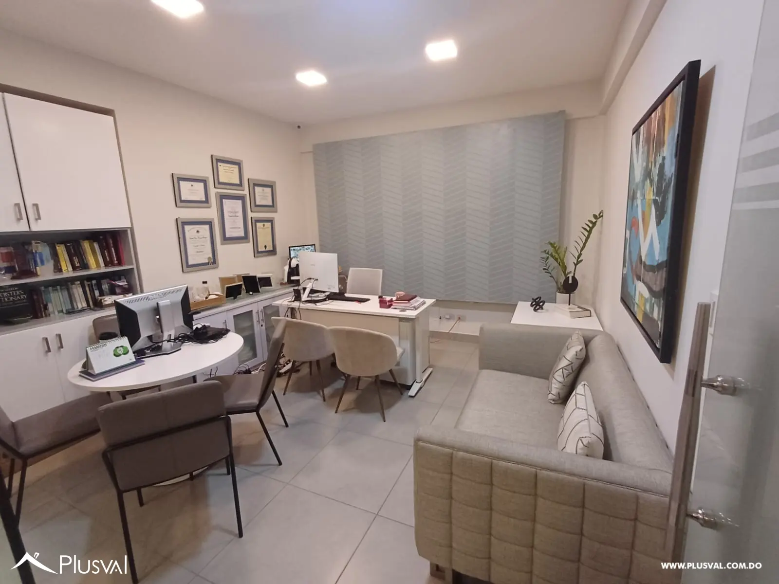 Se alquila Local Comercial en la Winston Churchill 501758