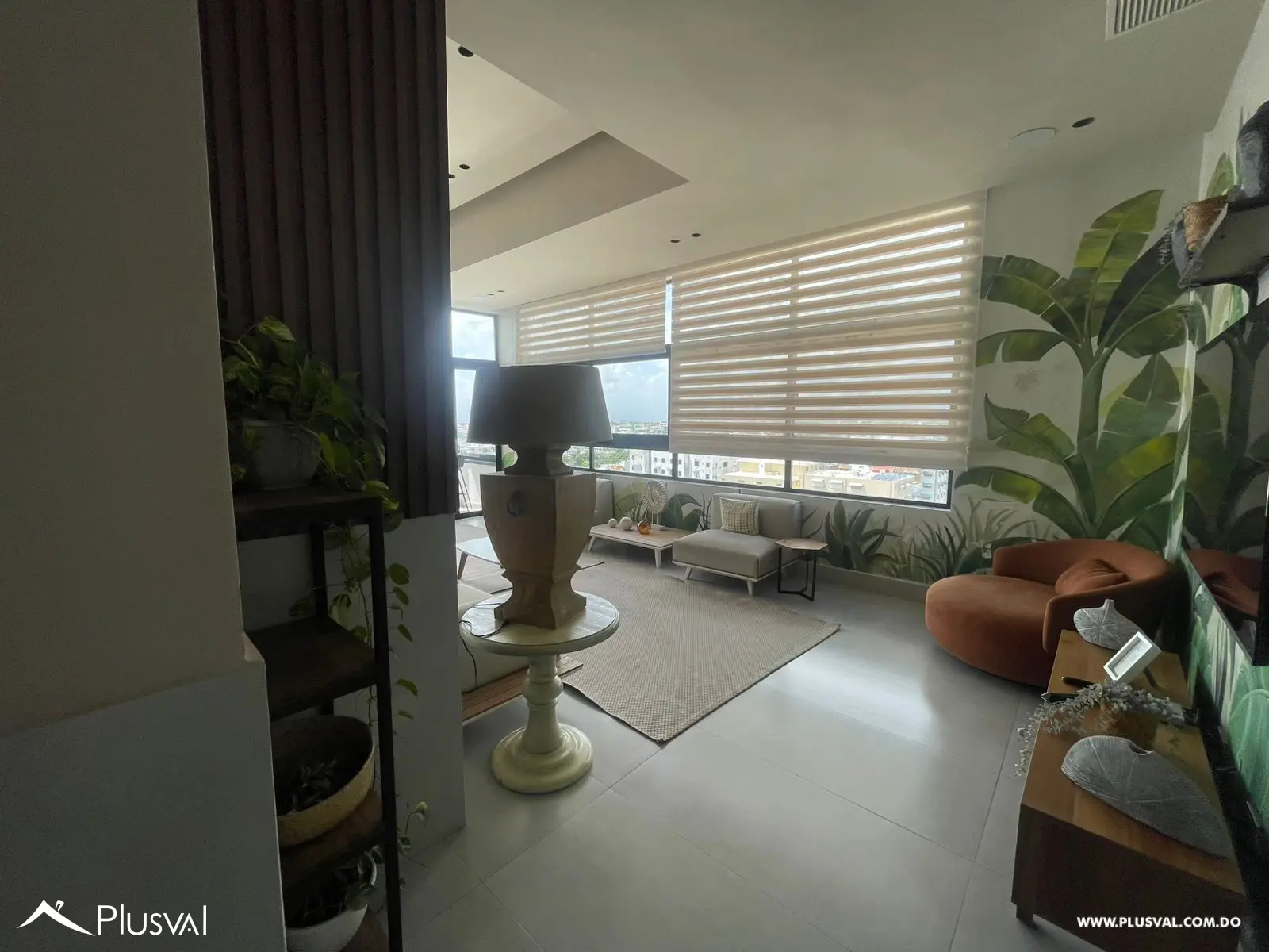 Amplio Penthouse en venta en Evaristo Morales 464437