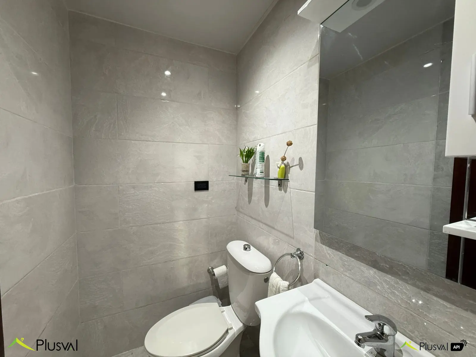 Apartamento amueblado en venta en Urb. Renacimiento 449465