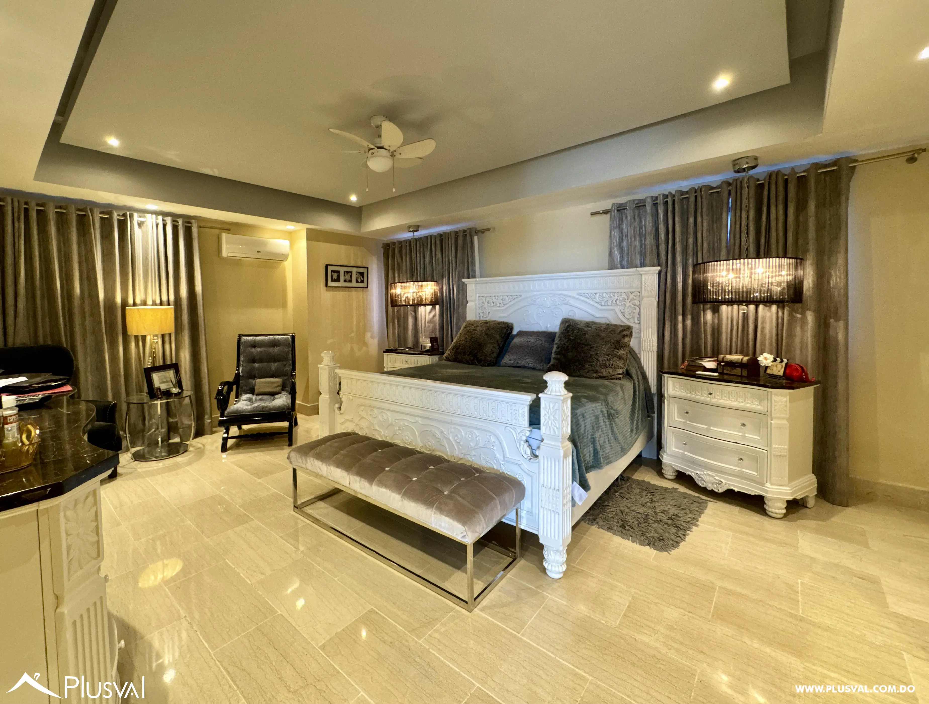 Penthouse en venta de 4 habitaciones en Naco. 485448