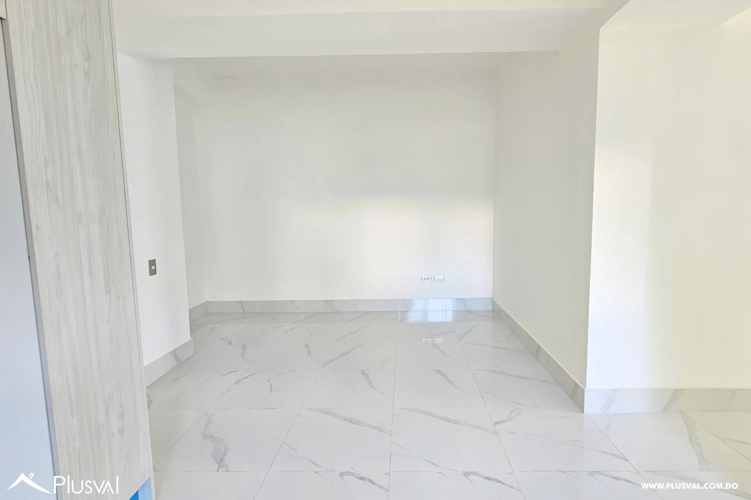 Apartamento nuevo de 2 habitaciones en venta en Piantini 467135