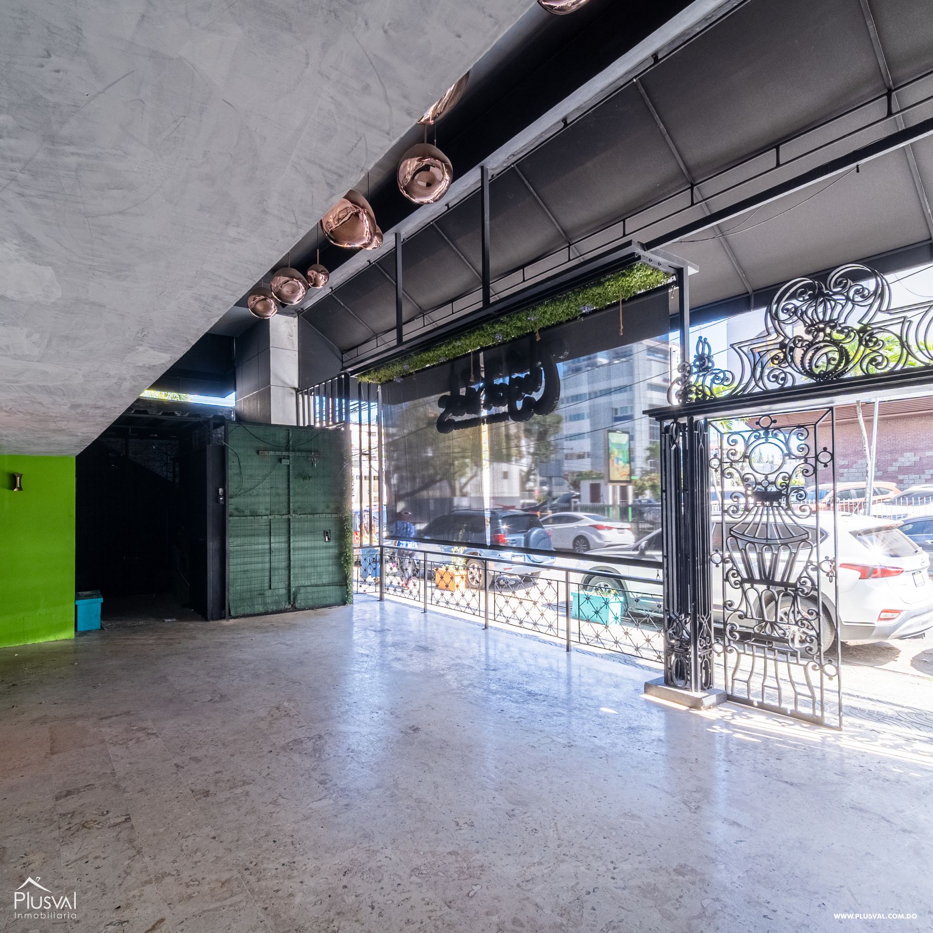 Local Comercial en Venta en Piantini 452190