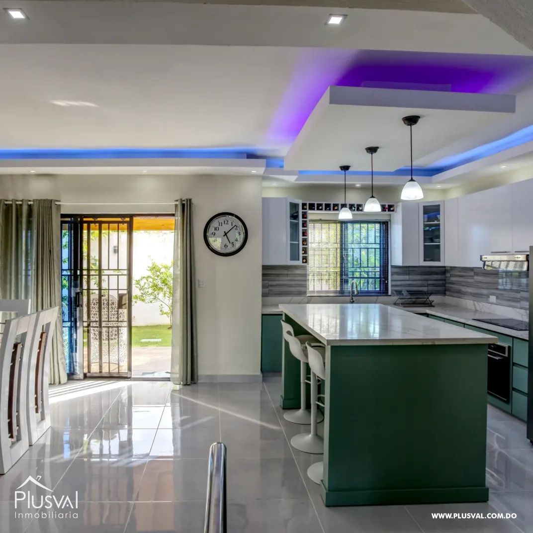 HERMOSA CASA DE DOS NIVELES EN CIUDAD MODELO 305491