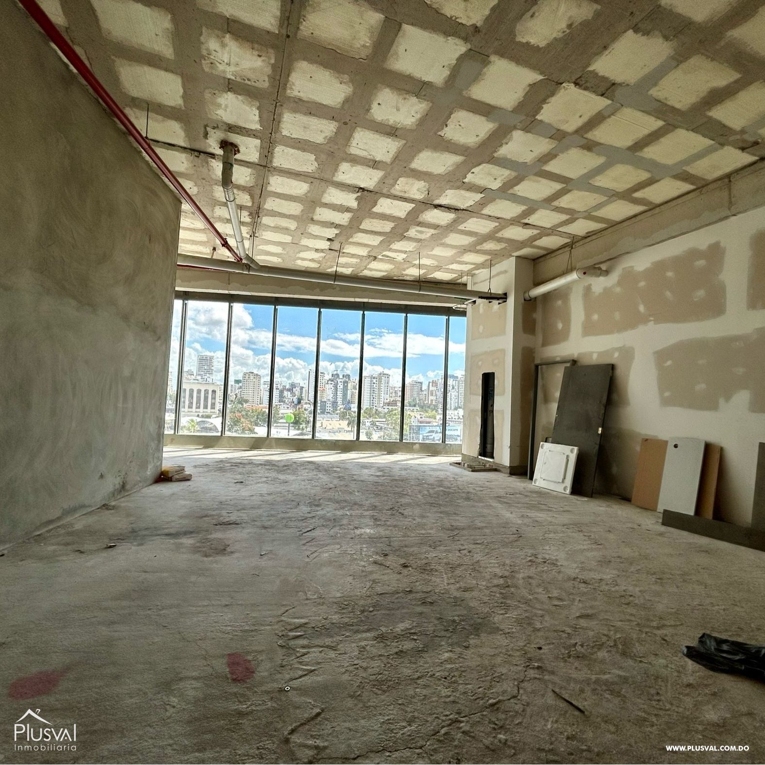 Alquiler de Local u Oficinas en Urbanización Fernandez 422531