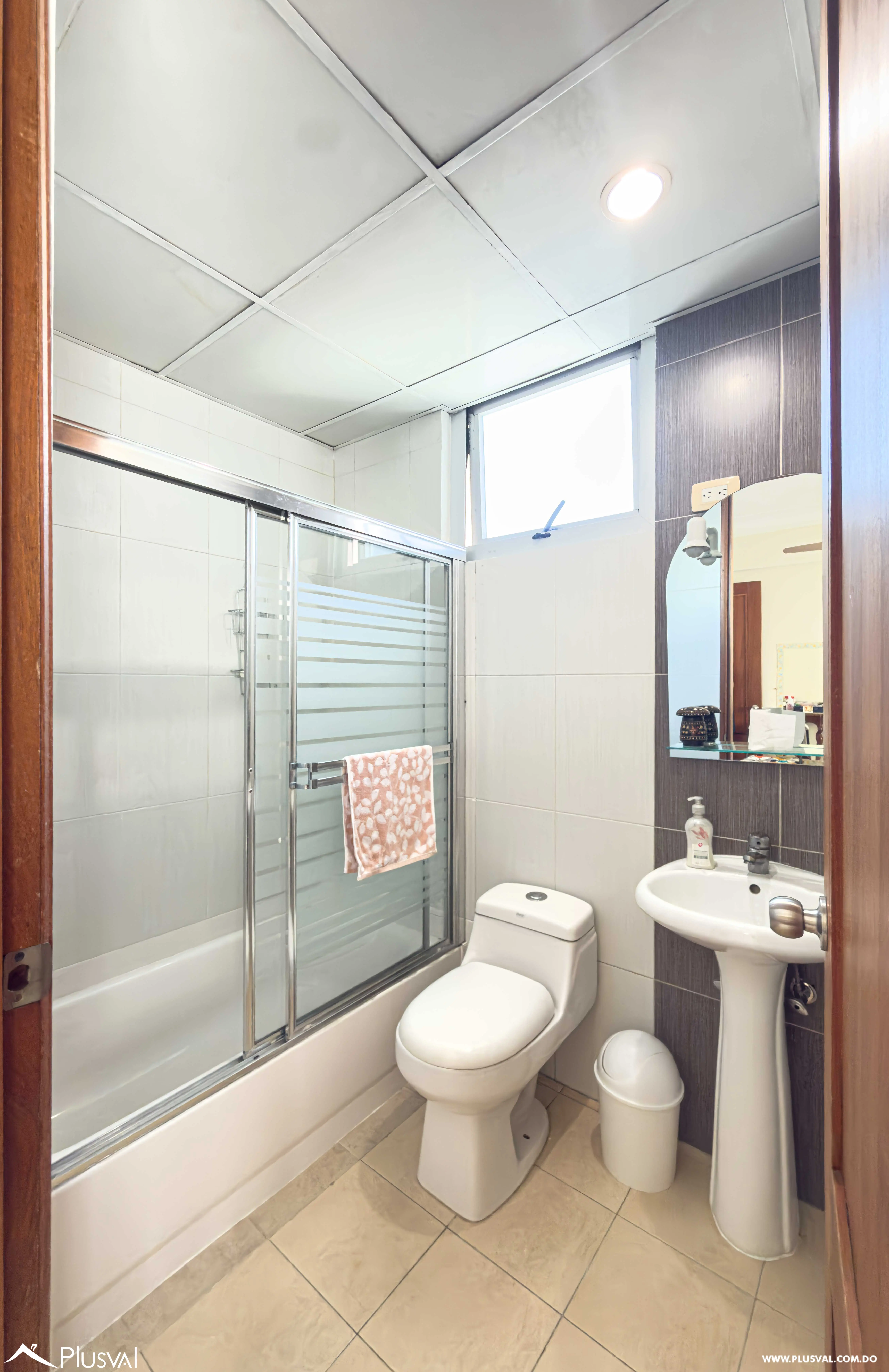 Amplio apartamento en venta en Mirador Norte 495567