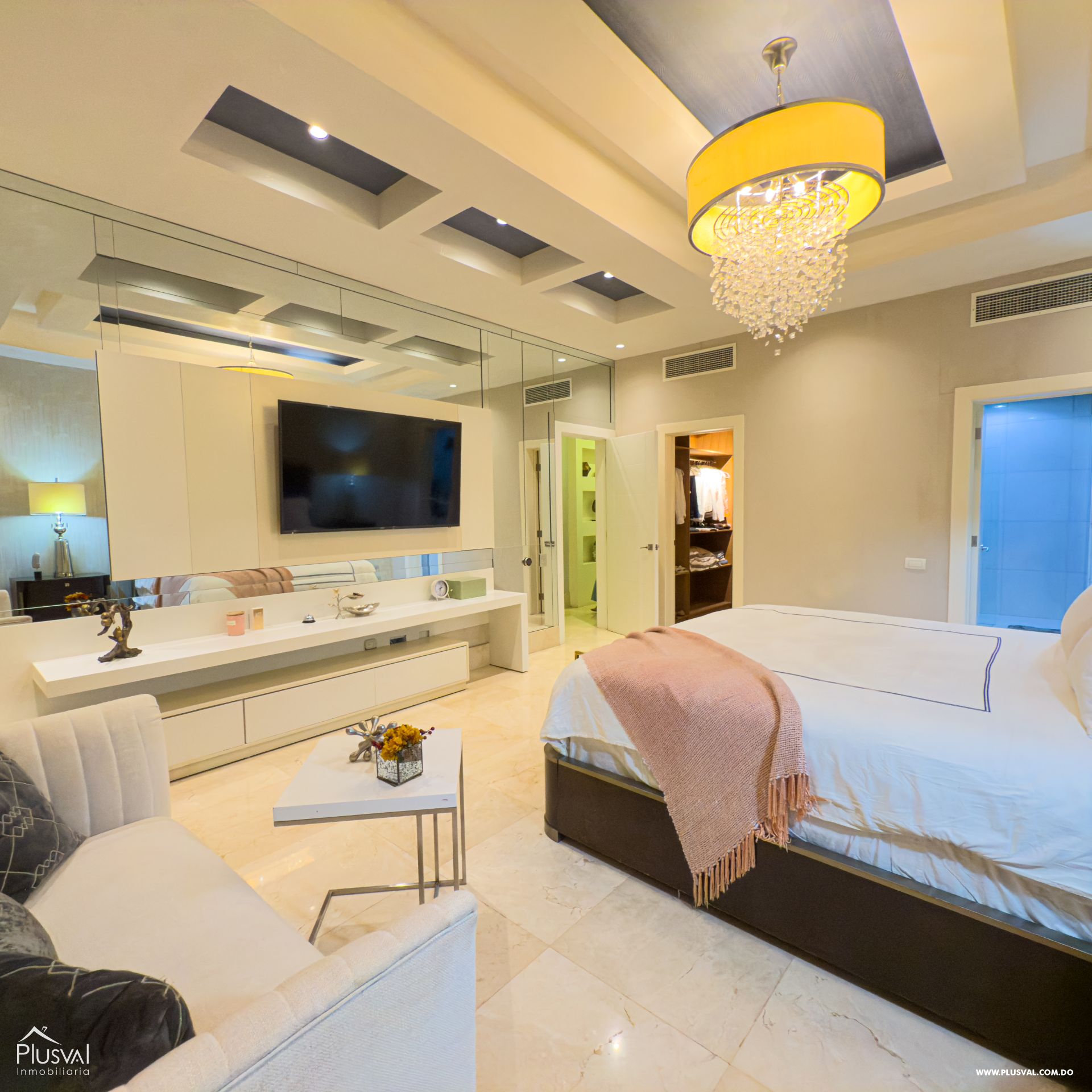 Apartamento Amueblado de Lujo con Terraza y 3 Hab. en Piantini 447554