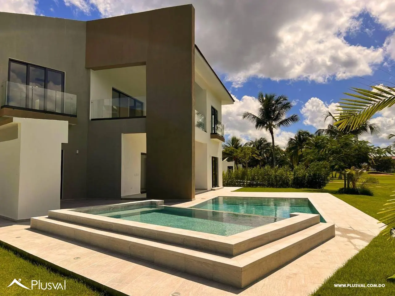 Casa en alquiler amueblada moderna de 4 habitaciones  en Cocotal Golf & Country Club 508044