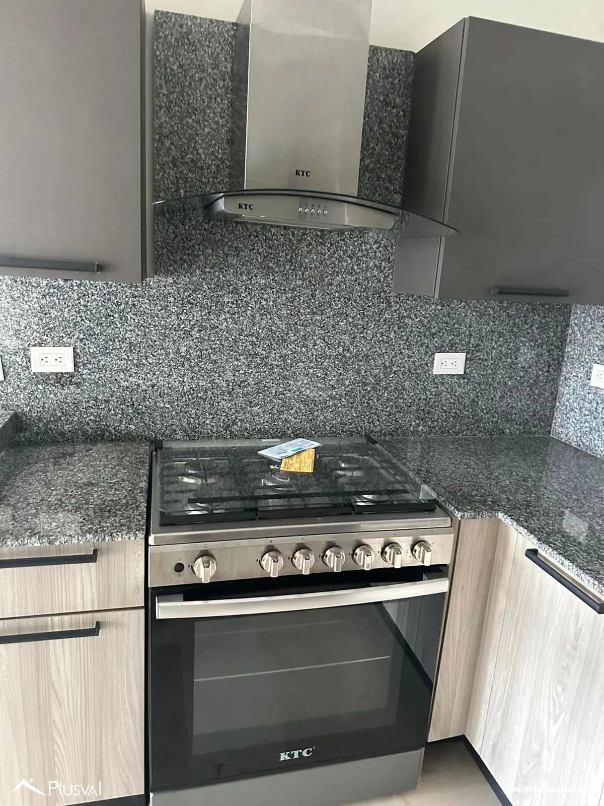 Apartamento en alquiler en Torre de Lujo 453792