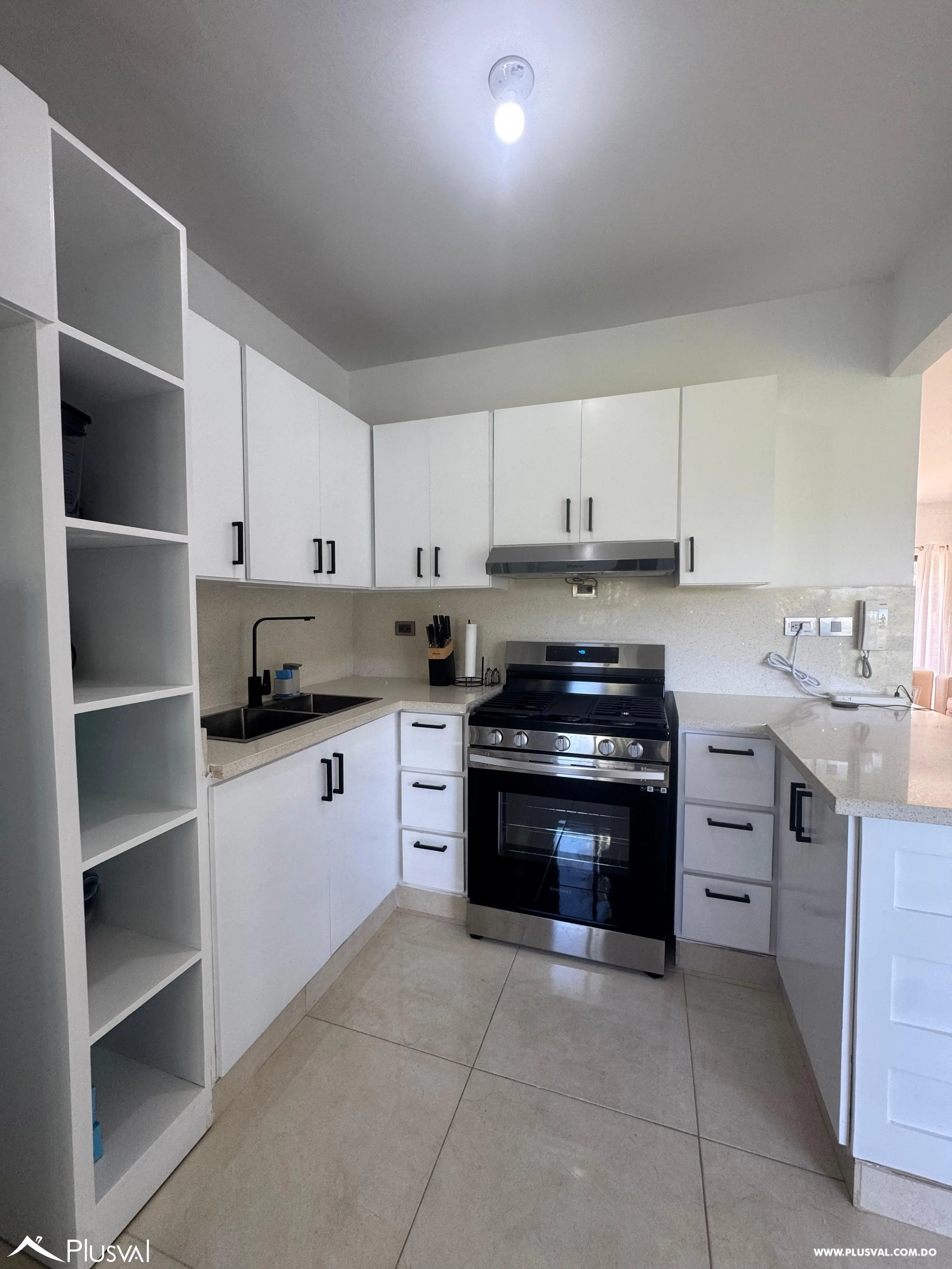 Apartamento C-301 en Venta próximo a la Ave. Hispanoamericana 472271