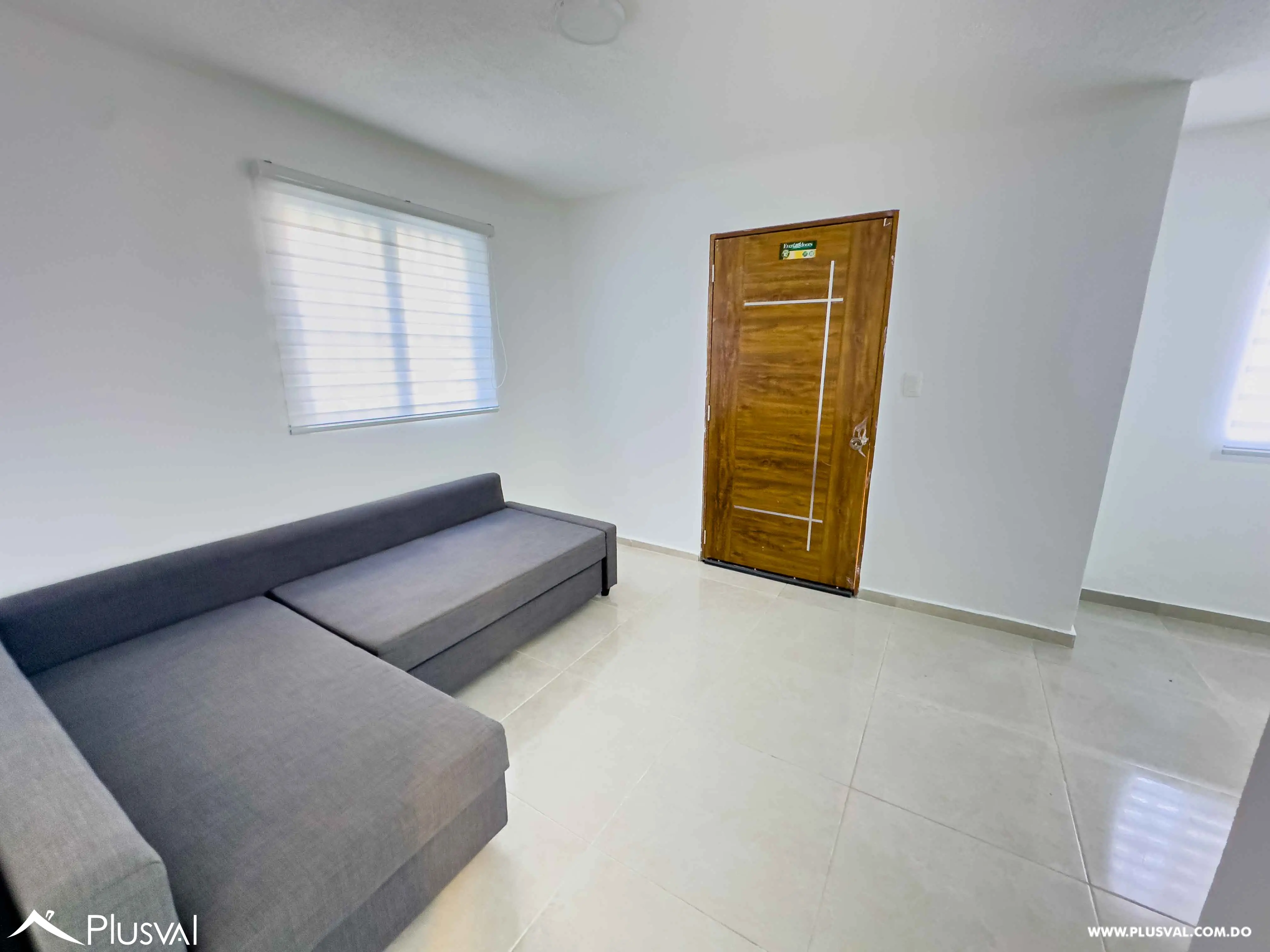 Apartamento en Alquiler en Urb Fernandez 500107