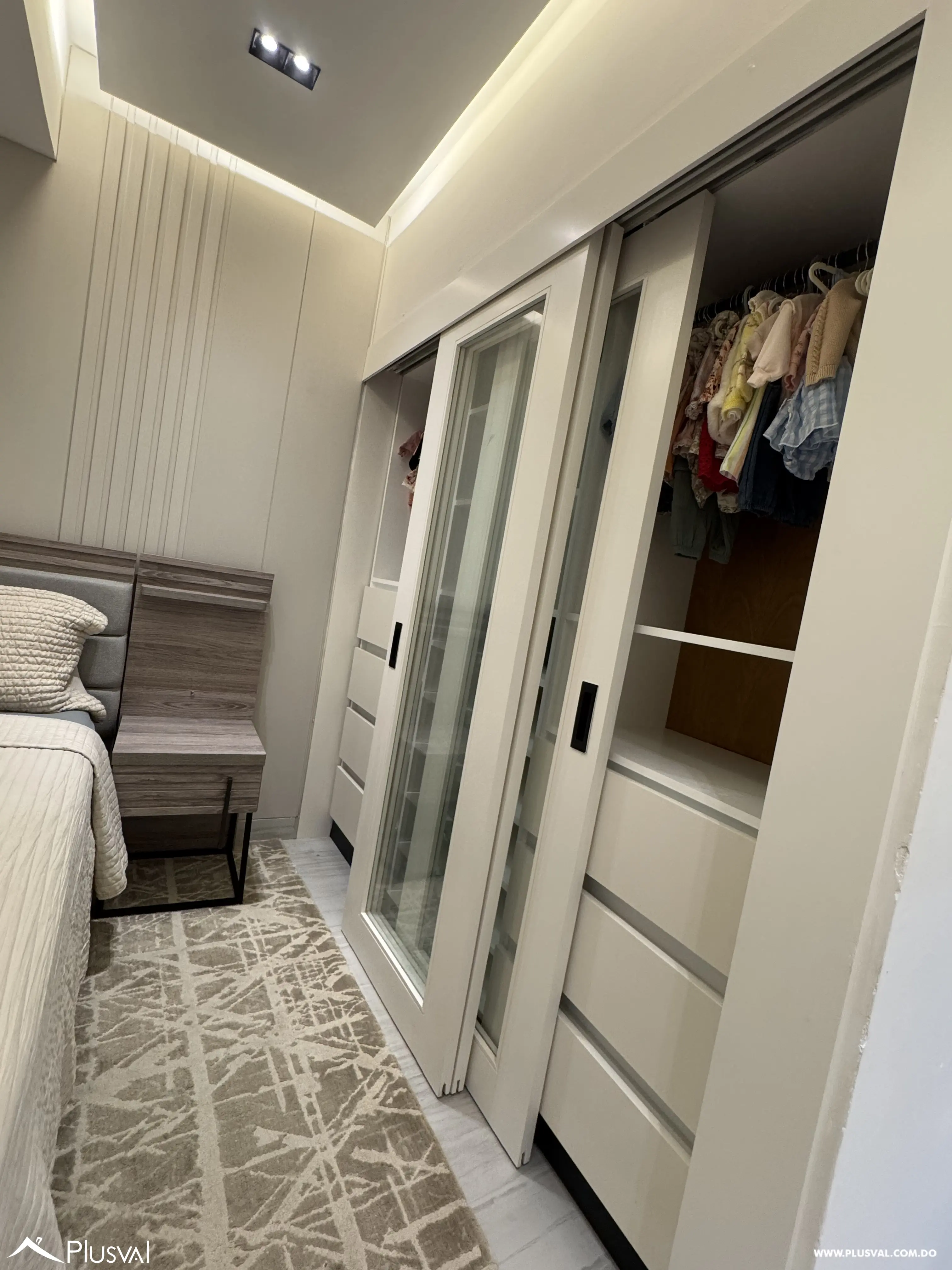 VENTA DE APARTAMENTO DE 3 HABITACIONES CON ESTUDIO EN EVARISTO 518613