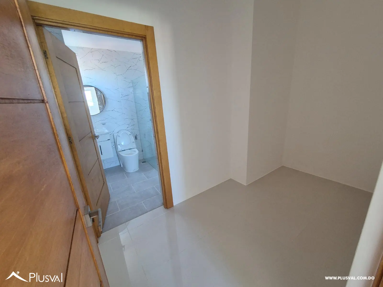 Apartamento en Alquiler de 3 habitaciones en Prado Oriental 458160