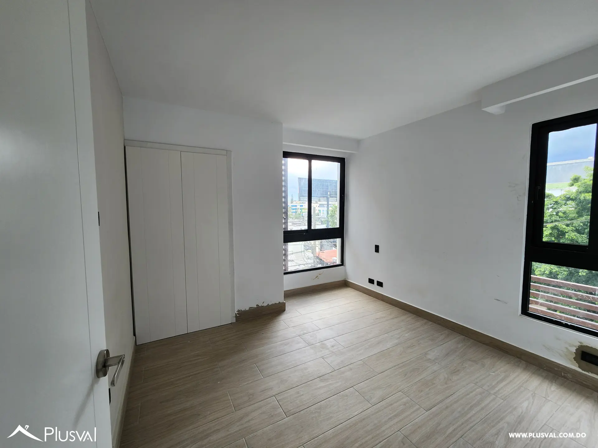 Se Alquila Apartamento en Bella Vista de 2 Habitaciones 500423