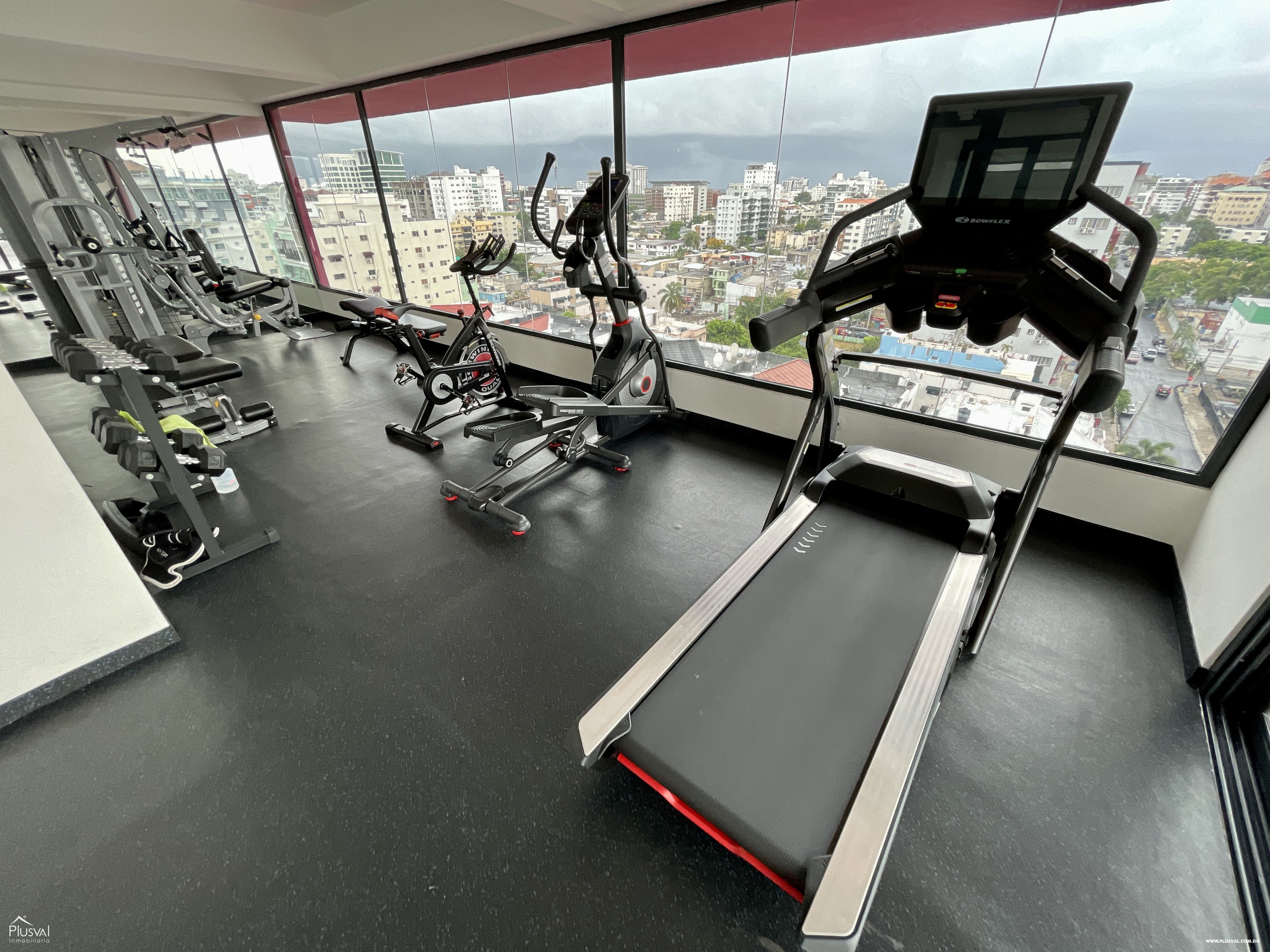 Venta Apartamento Moderno Amueblado en Evaristo Morales 248701