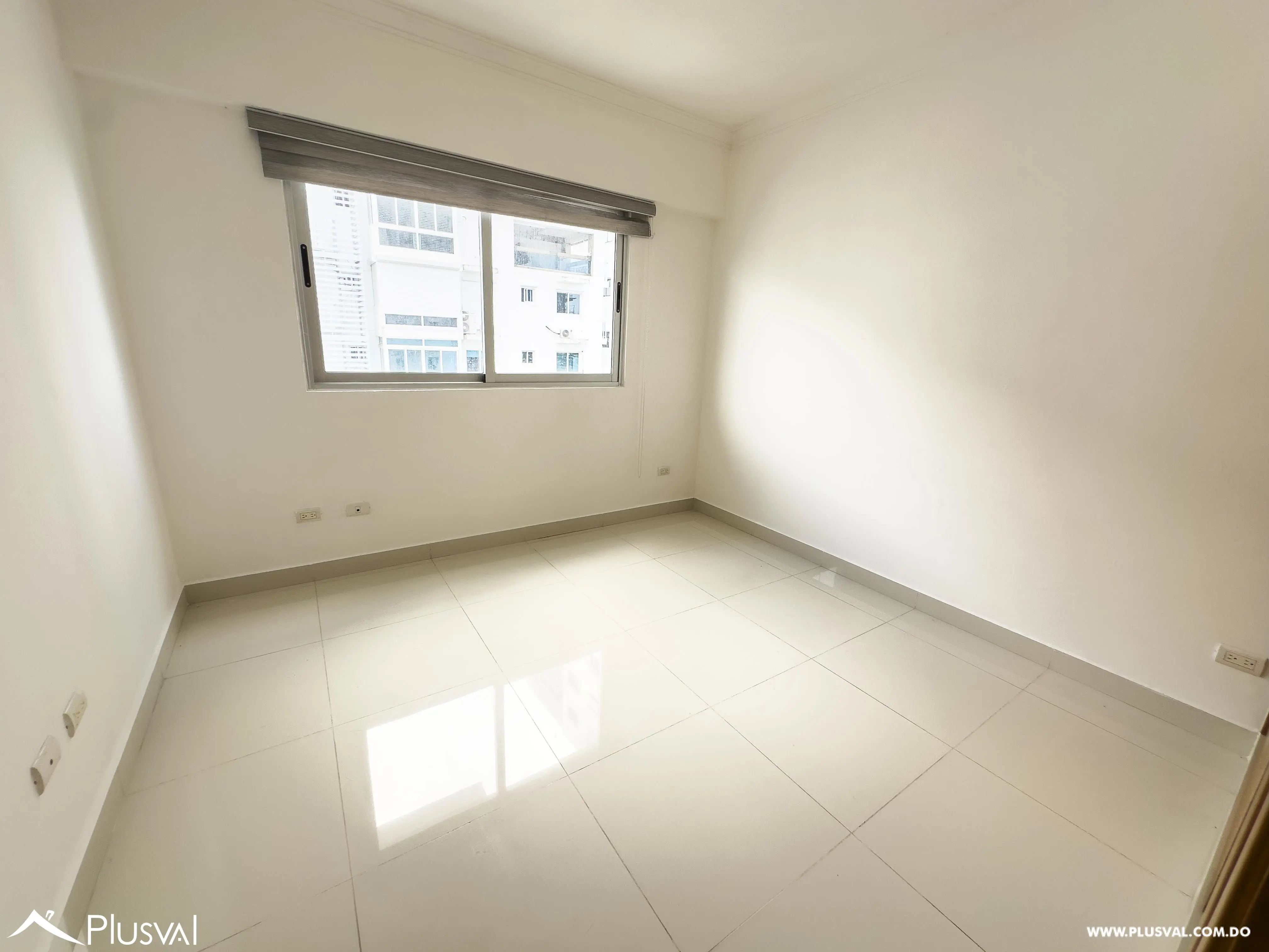 Apartamento en alquiler de 2 habitaciones con linea blanca 483545