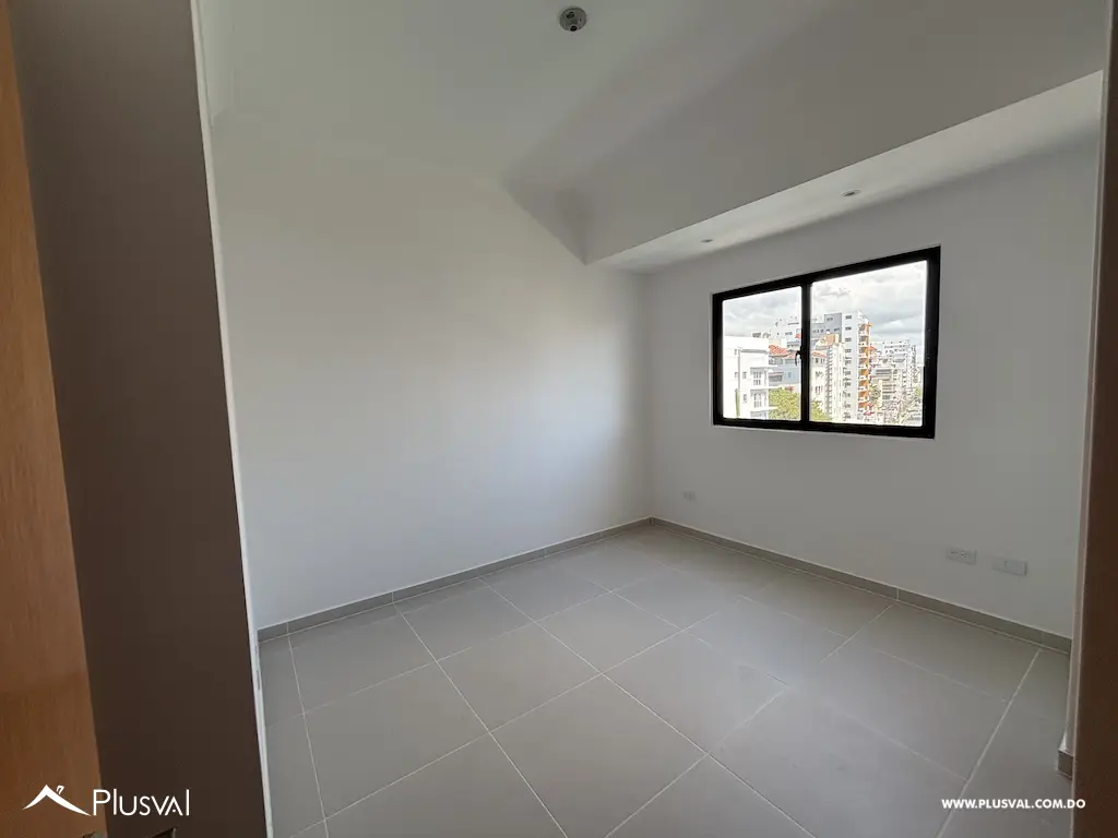 Apartamento en alquiler en Evaristo Morales 492843