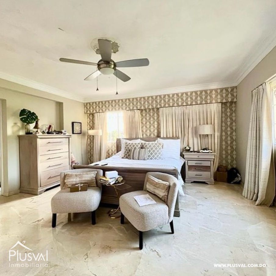 Amplio Apartamento de 3 Habitaciones en  Venta, Piantini 348121