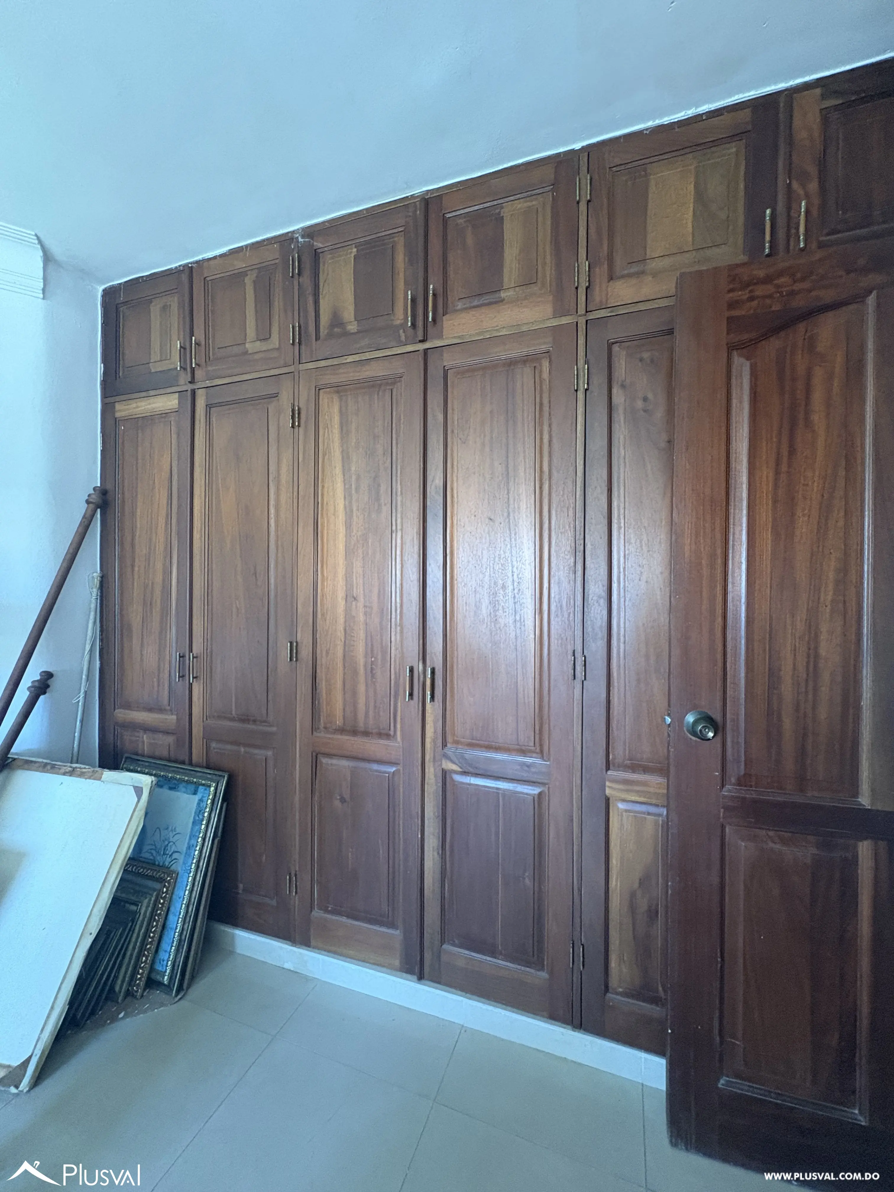 Apartamento en venta con amplia cocina en  Evaristo Morales 510870