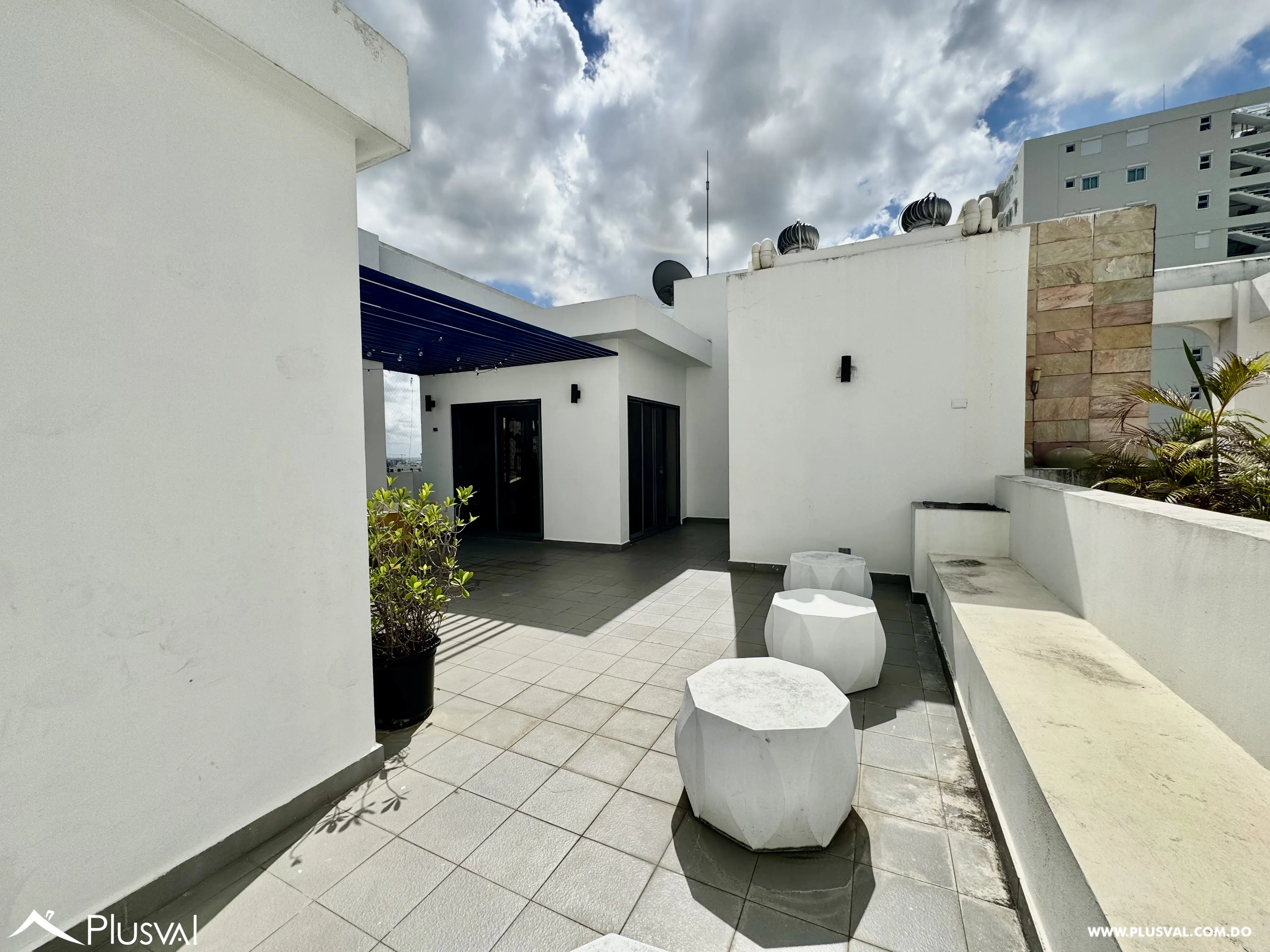 Alquilo Excelente Apartamento en el Corazón de Piantini 493601