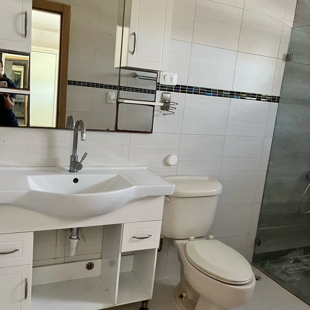 Apartamento en venta en Las Palmas de Alma Rosa, Santo Domingo Este – 3 habitaciones, 1 parqueo y seguridad 24/7 423100