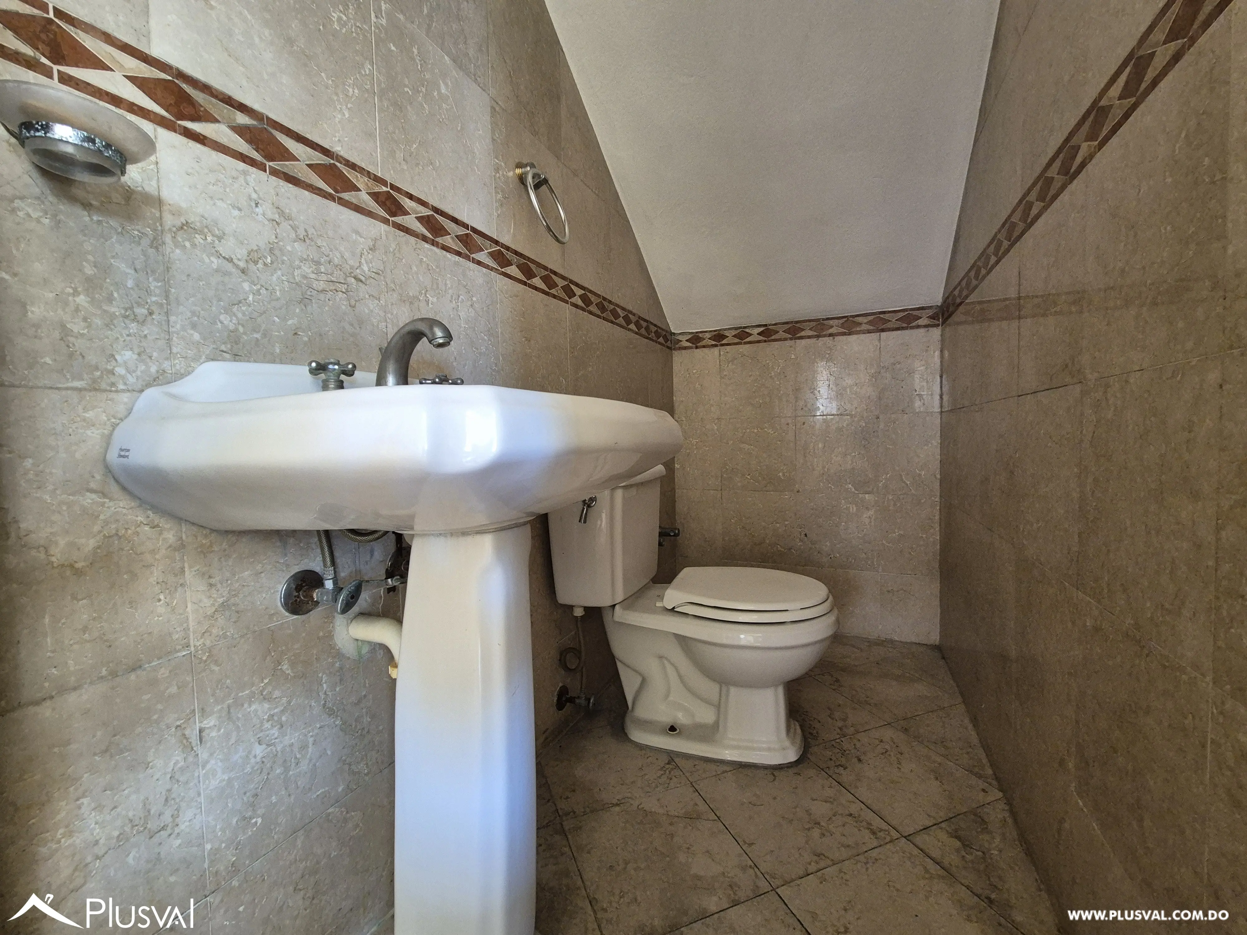 Apartamento tipo PentHouse de venta en Naco 483188