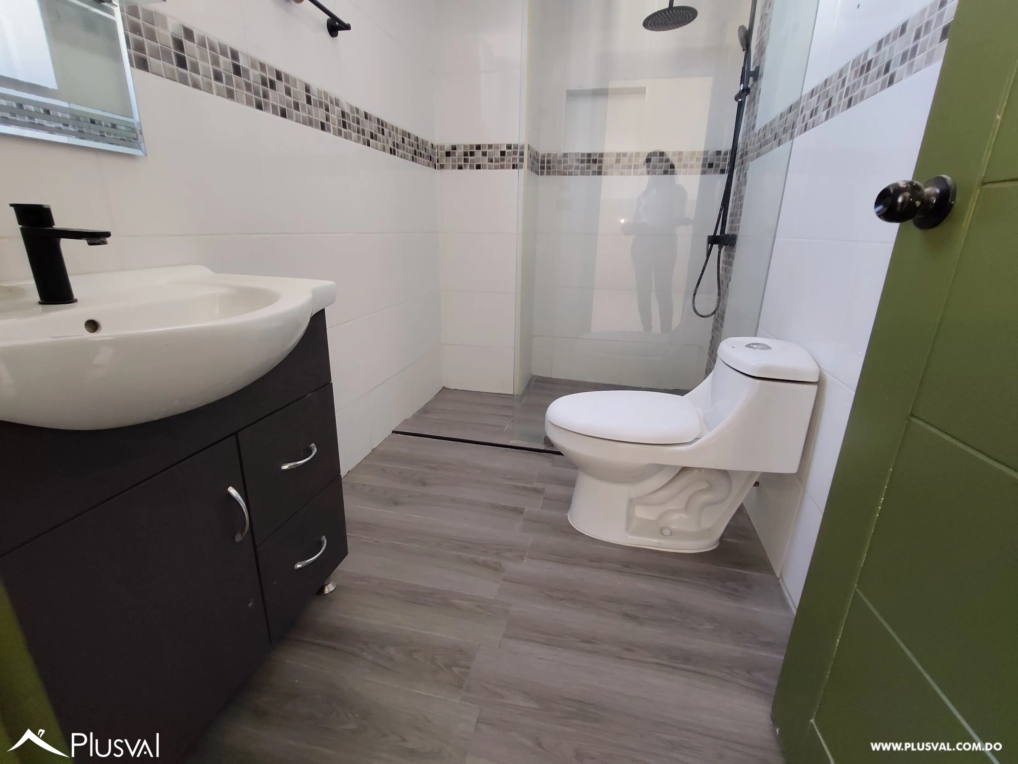 Apartamento de 2 habitaciones en Venta en Naco  con 1 Terraza de 70 metros. 521254
