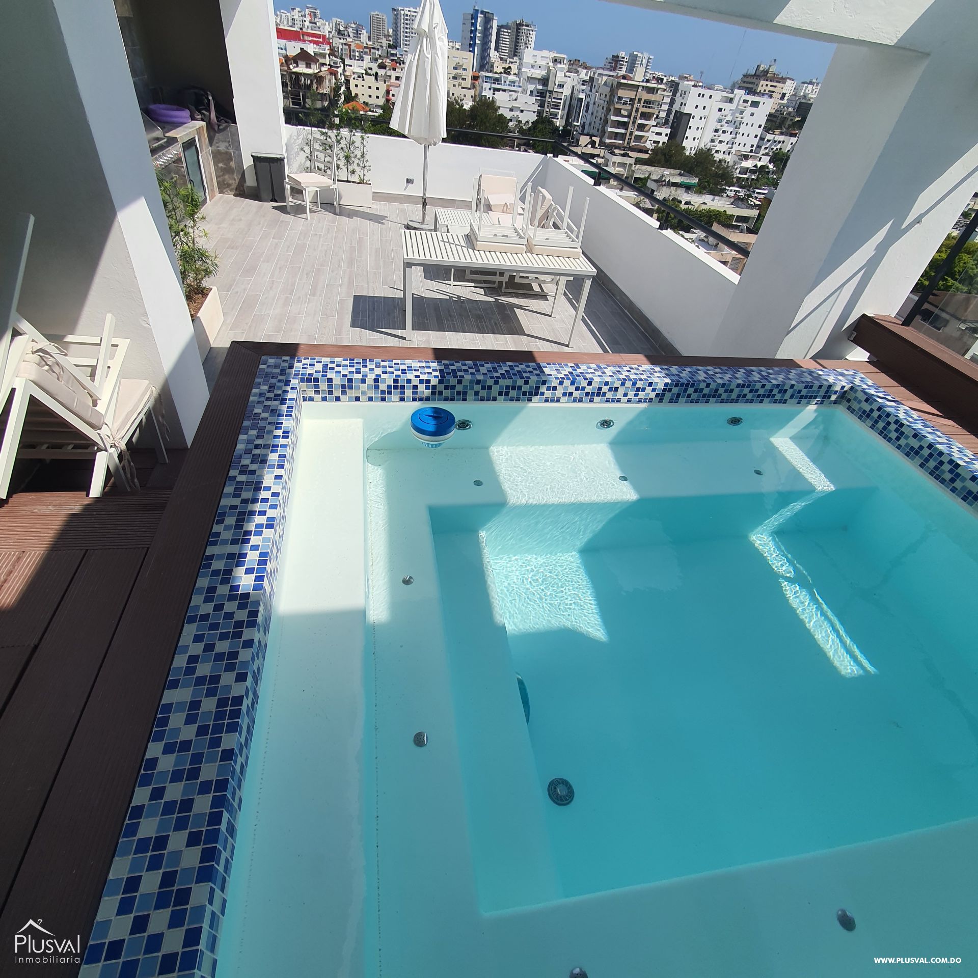 Moderno apartamento en venta de 1 habitación en Torre con áreas sociales — Sector Millón 444569
