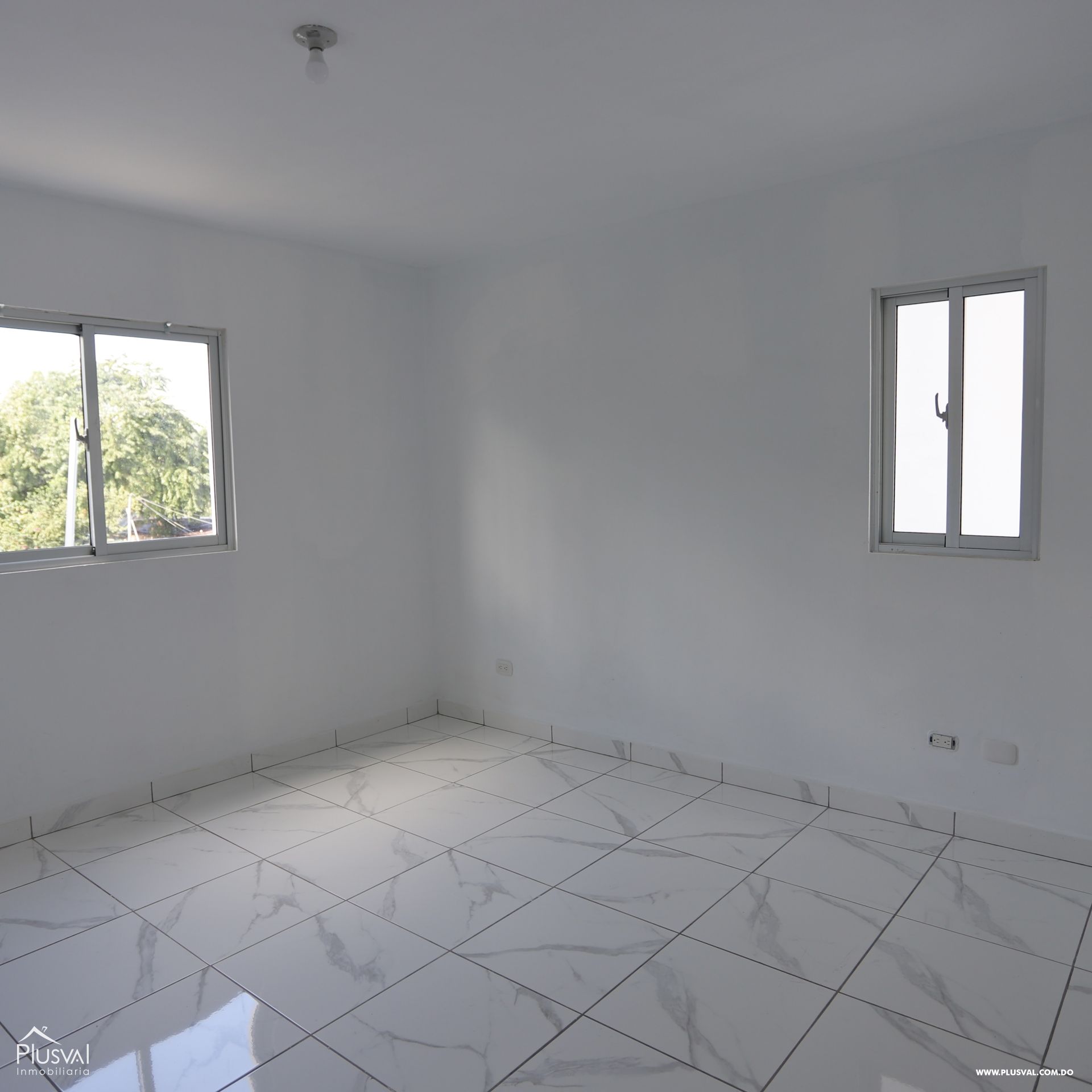 Apartamento en venta en la Vereda segundo piso de tres habitaciones y doble balcon 344222