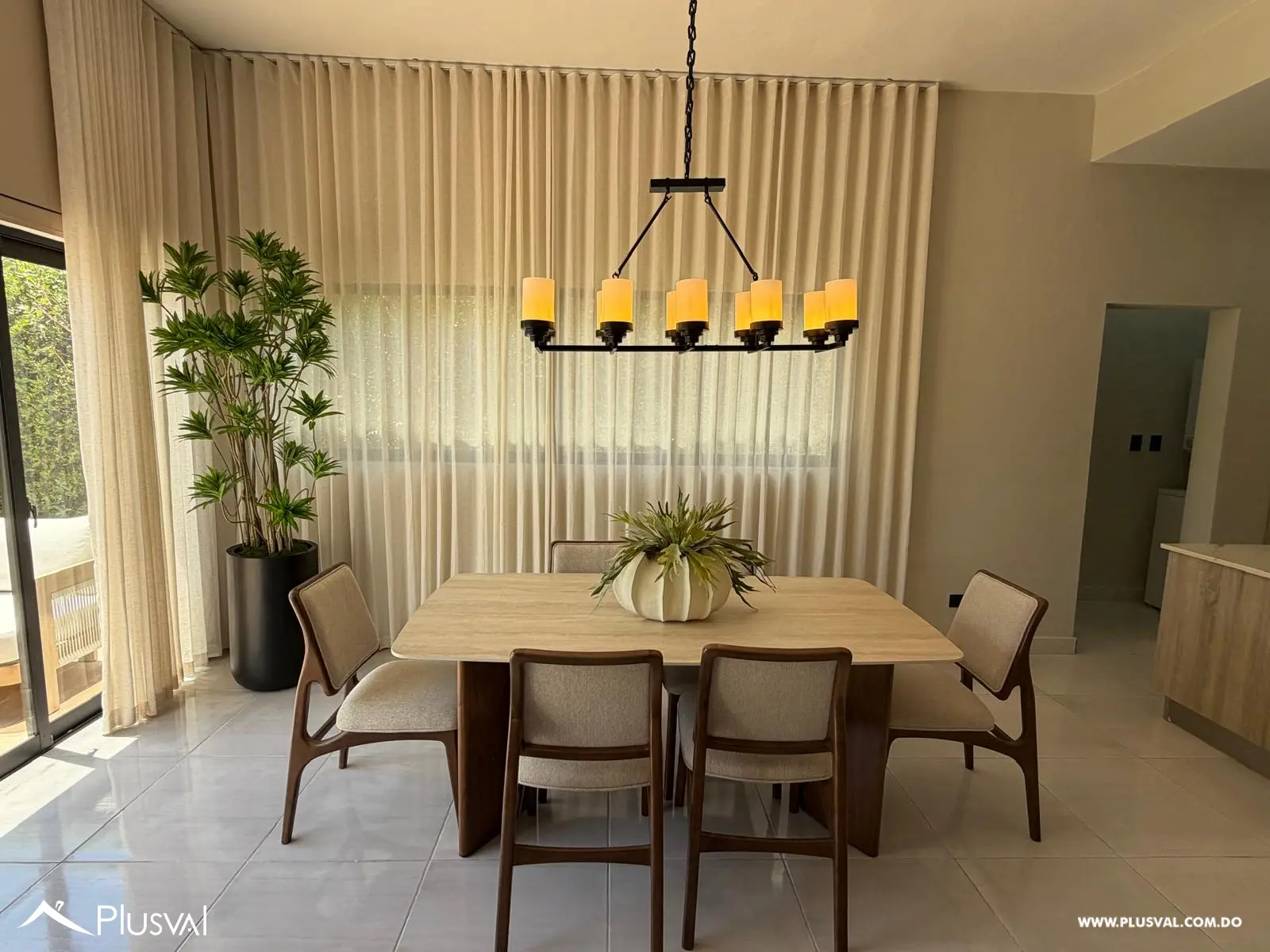 Alquiler casa amublada de 2 habitaciones en Paradise Village 528158