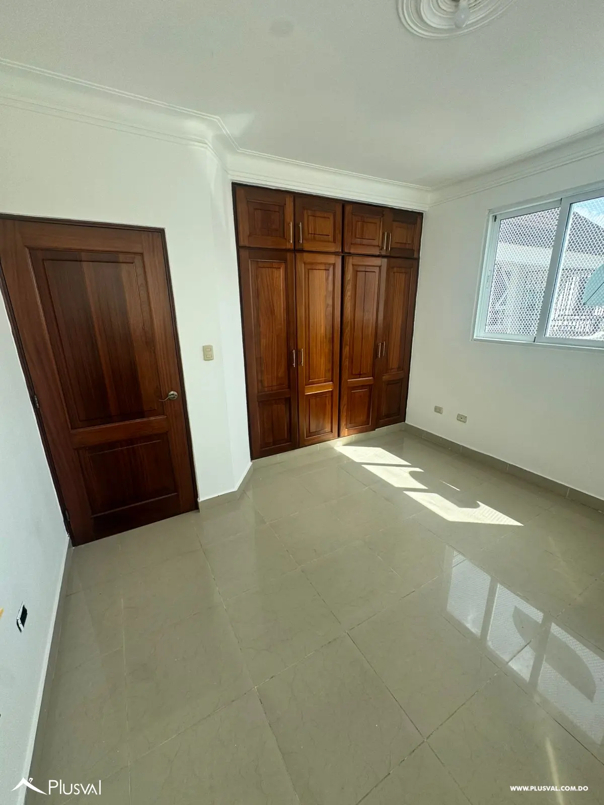 Amplio apartamento en venta en exclusiva zona residencial 477011