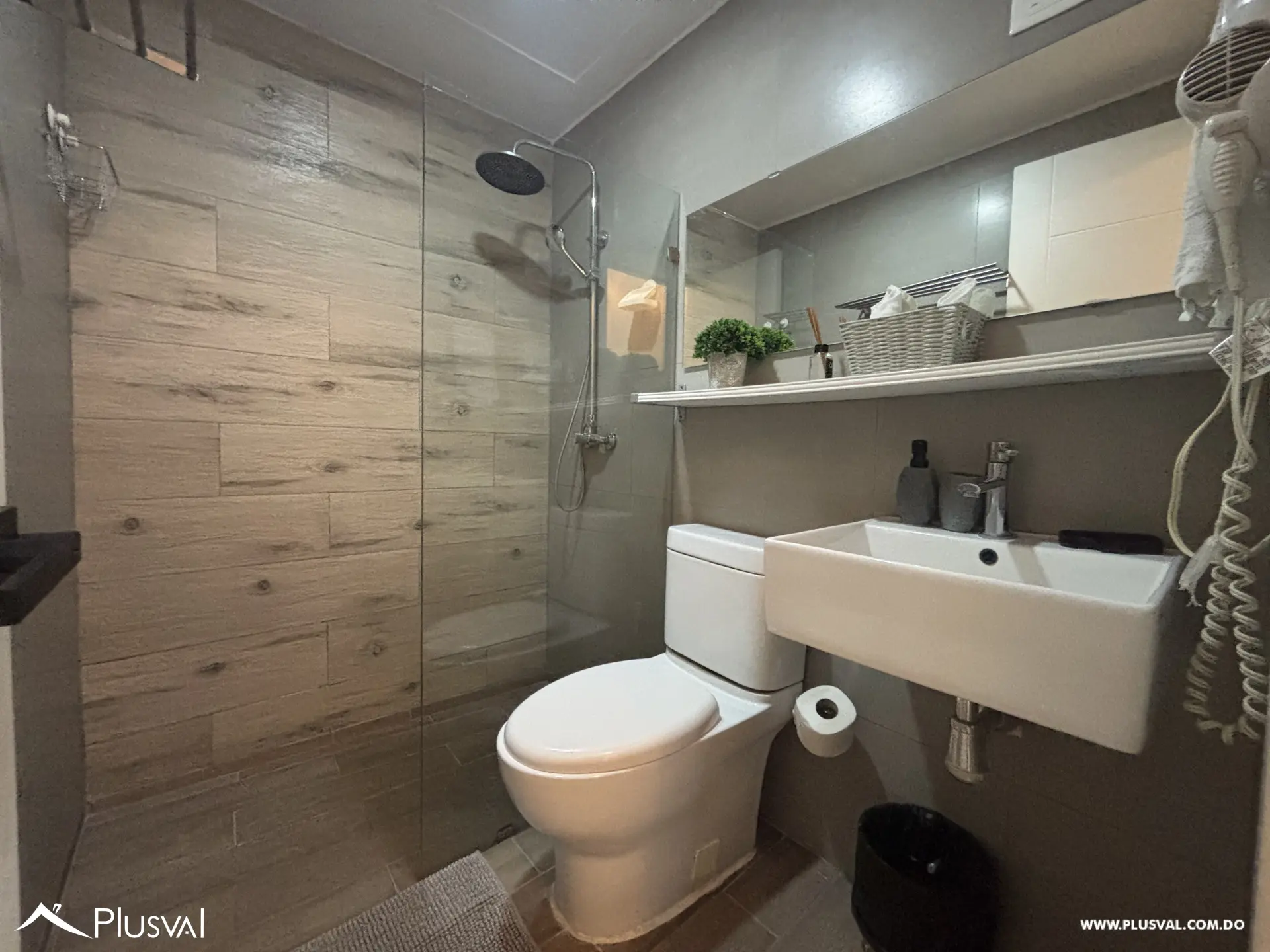 Apartamento en venta amueblado en Evaristo Morales 518456