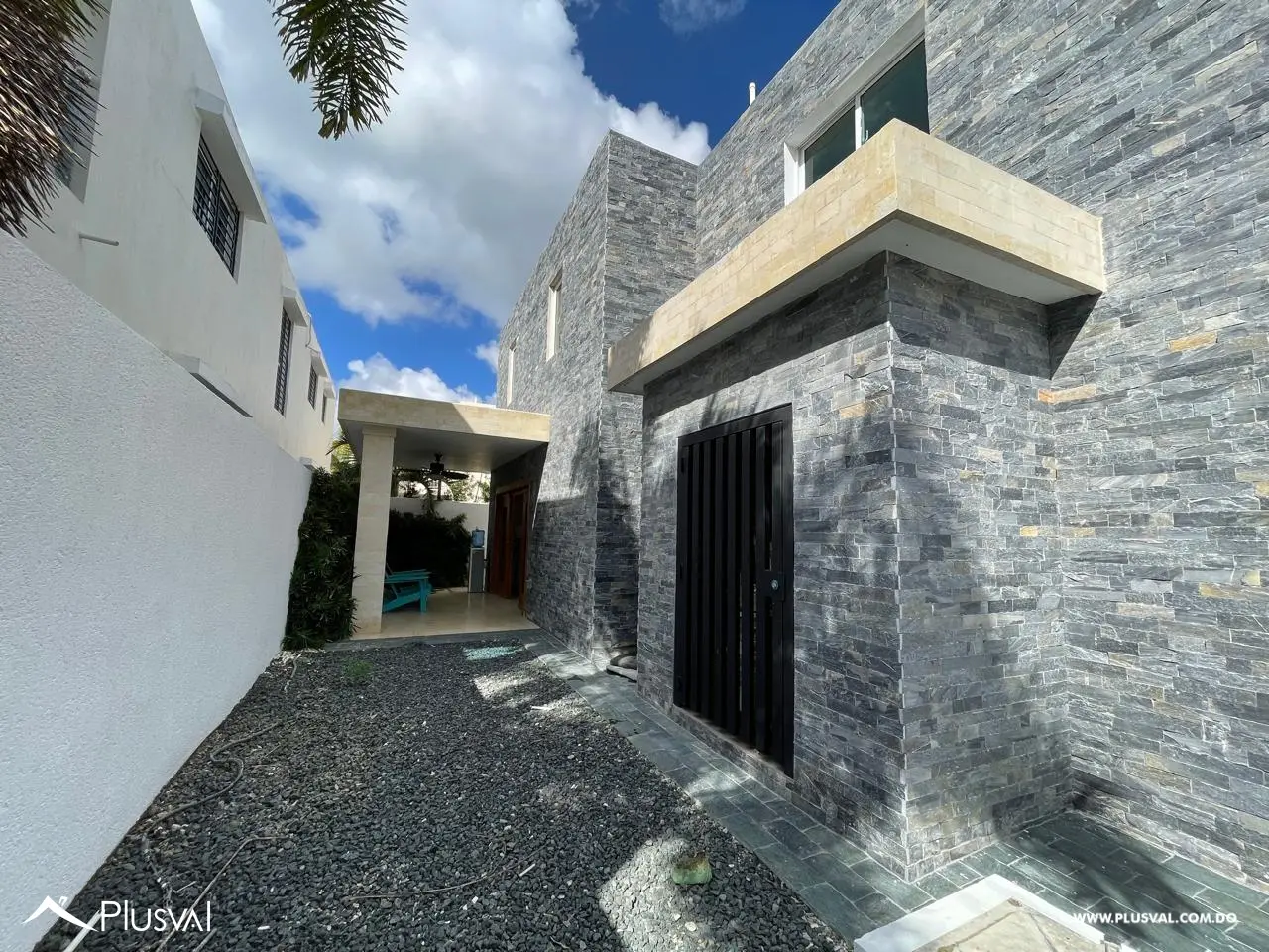 Casa familiar en Villa María – Excelente ubicación y terminaciones de lujo 484634