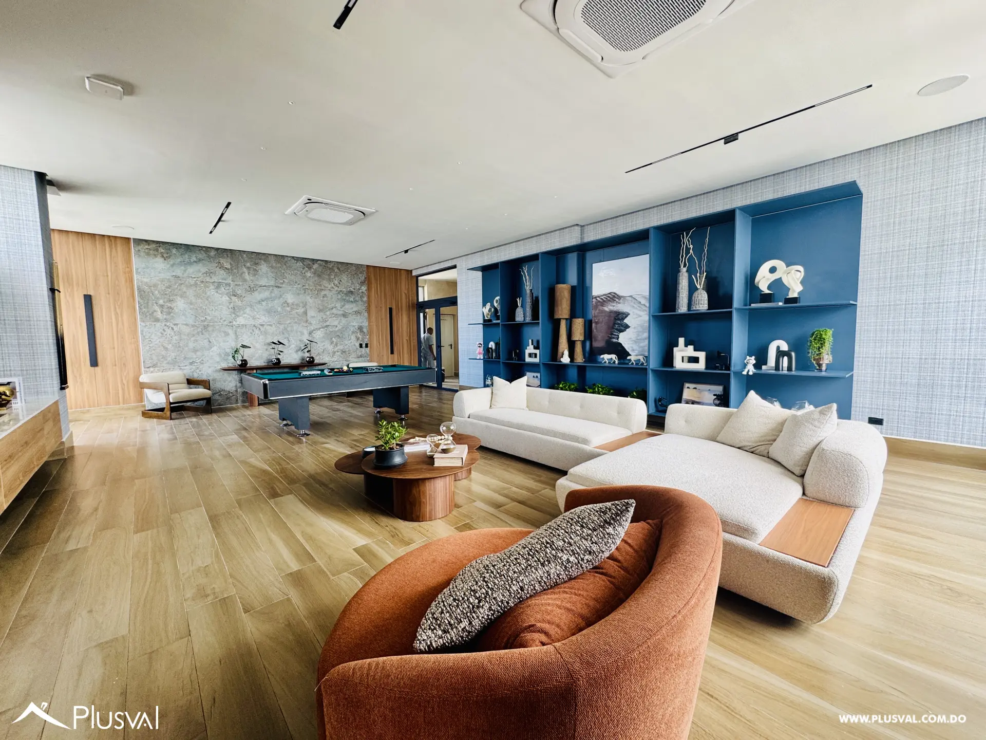 Apartamento de alquiler en exclusivo sector de Naco con vista despejada. 505204