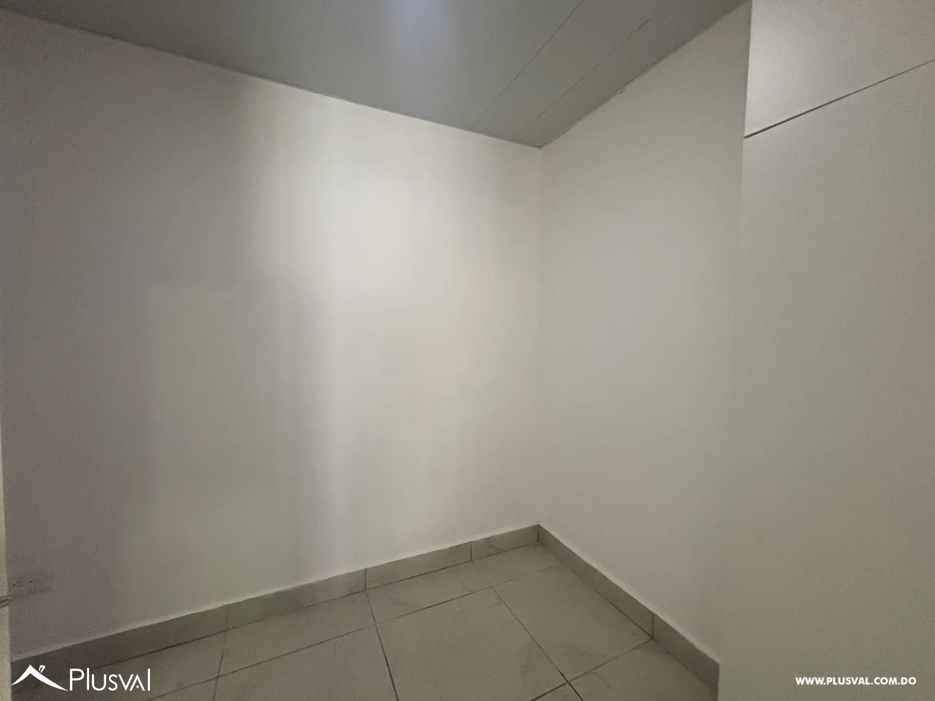 Apartamento en alquiler en Evaristo Morales 523524