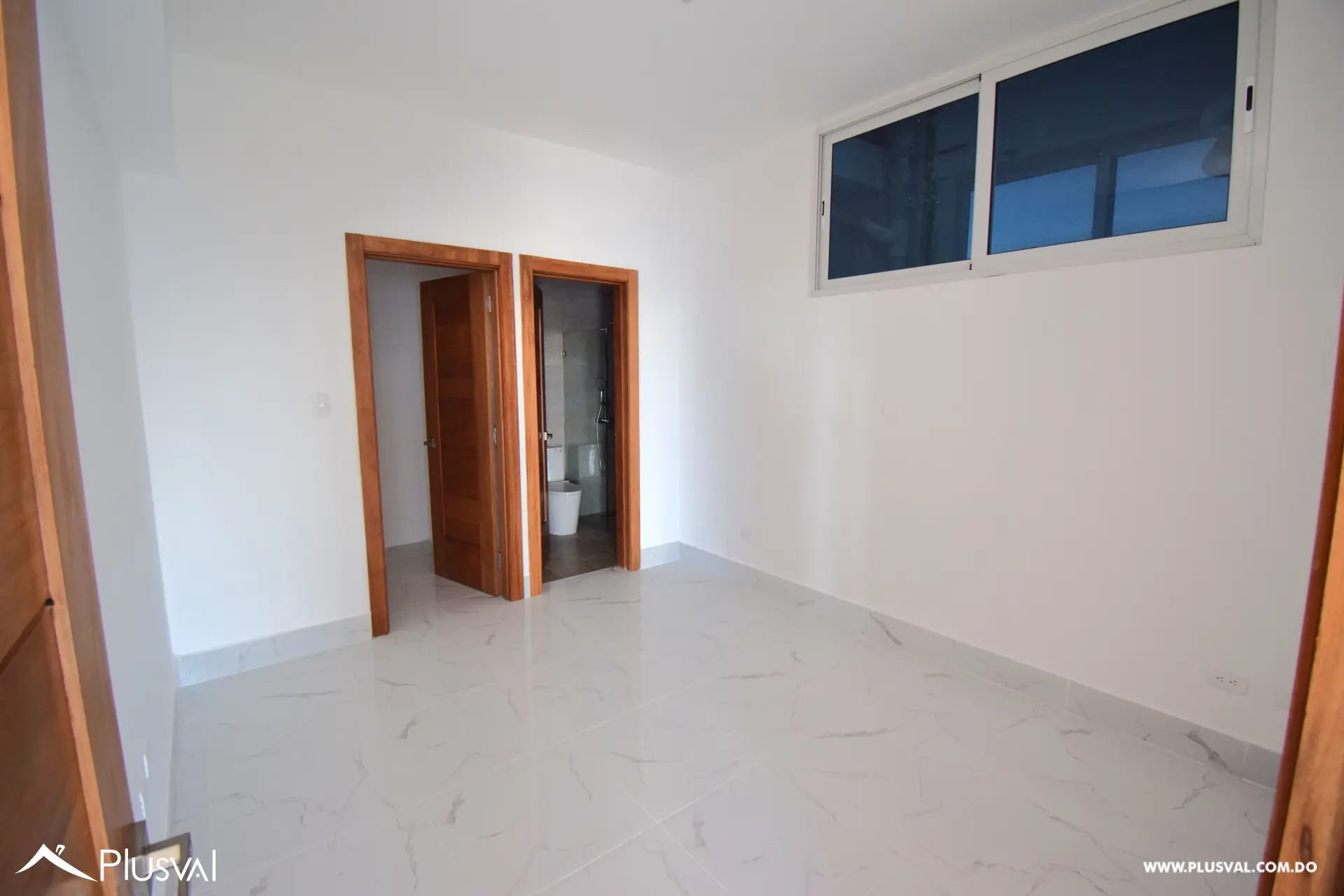 Lujosa Torre en Bella Vista, en la Av. Sarasota 501449