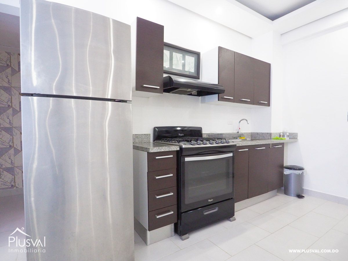Apartamento amueblado de1 habitación en Serrallés 444174