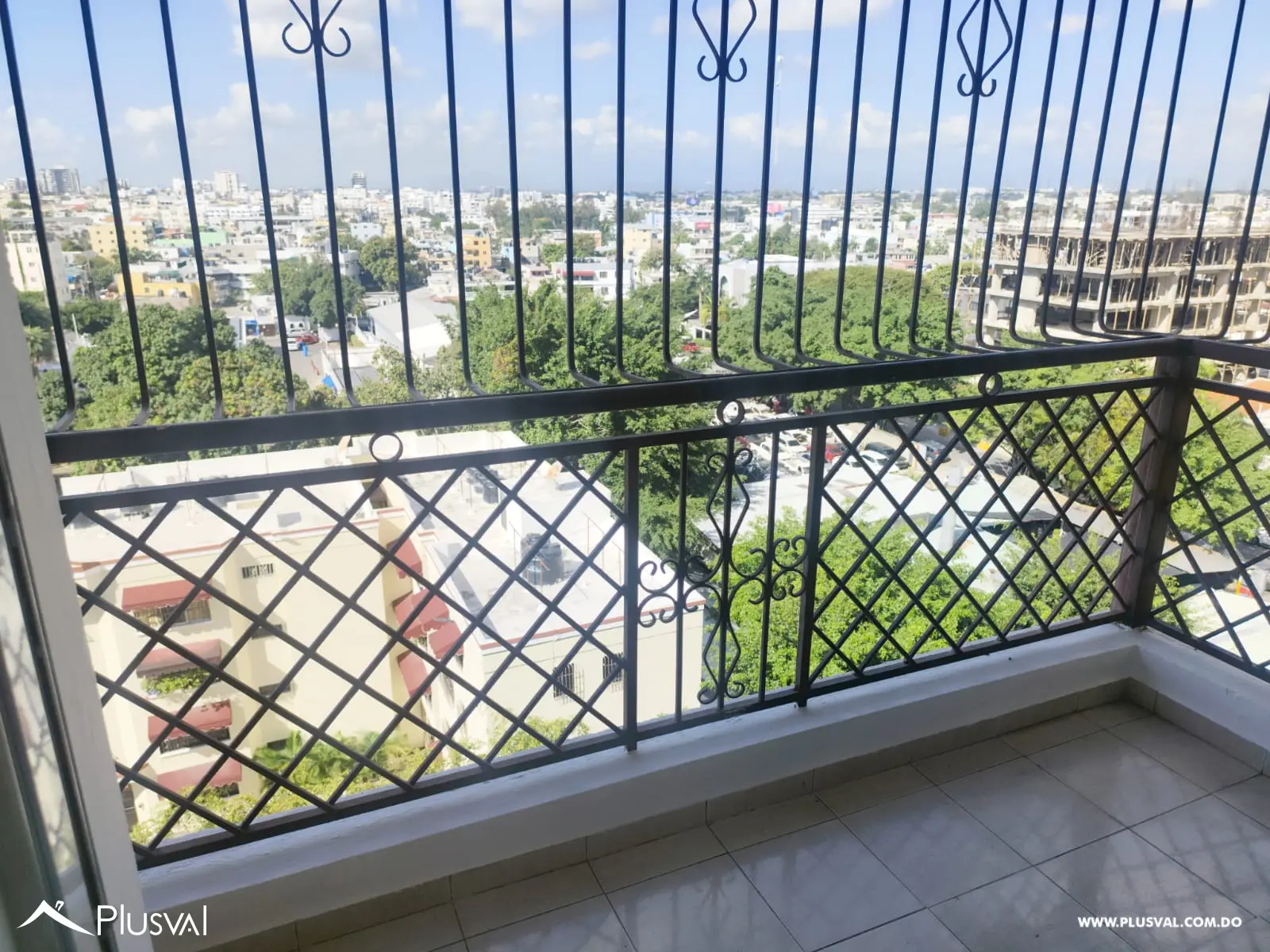 ALQUILER EN TORRE FAMILIAR 489438