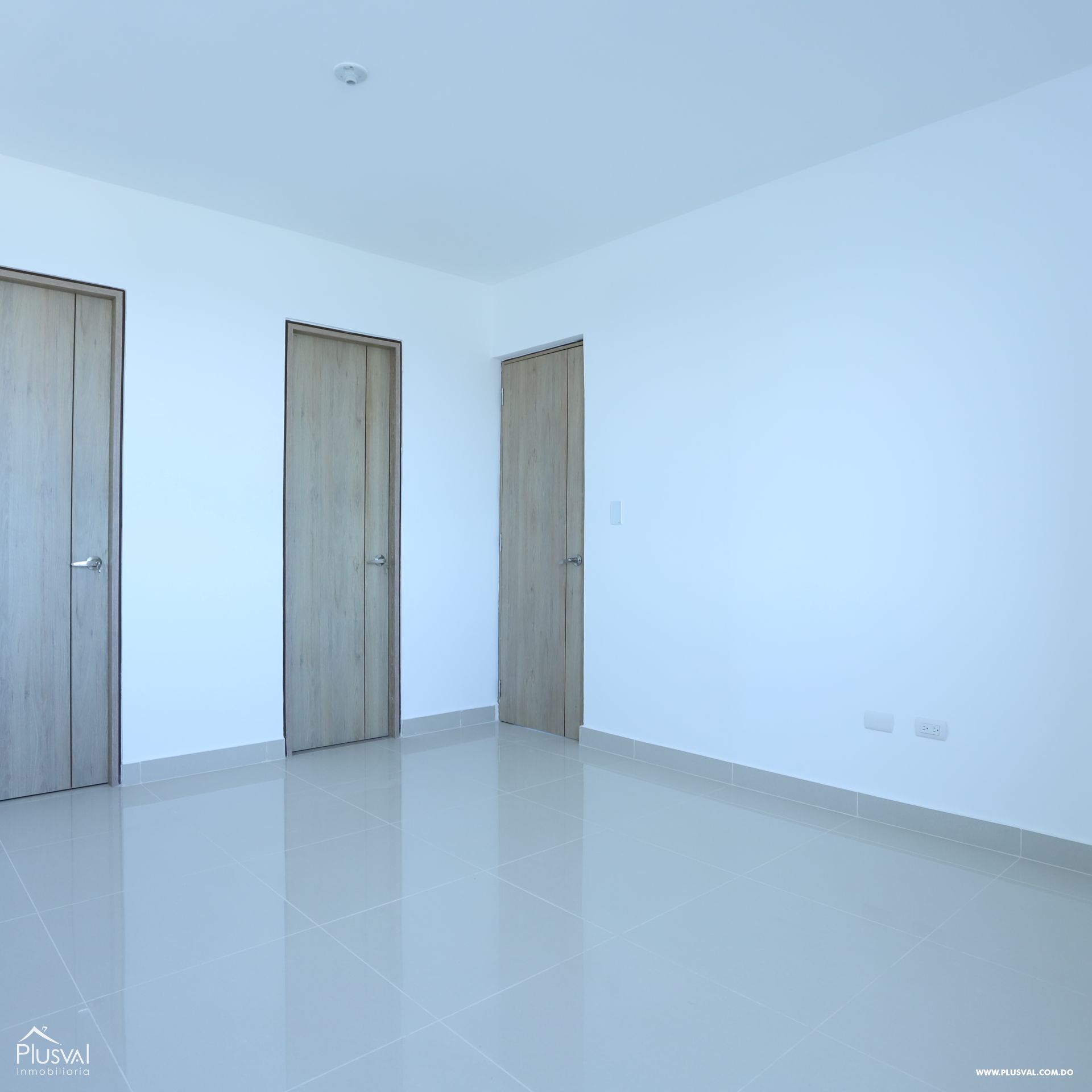 Apartamento Pent-House en Piso 10 con Hermosas Vistas en LIVERA, Santiago 322037