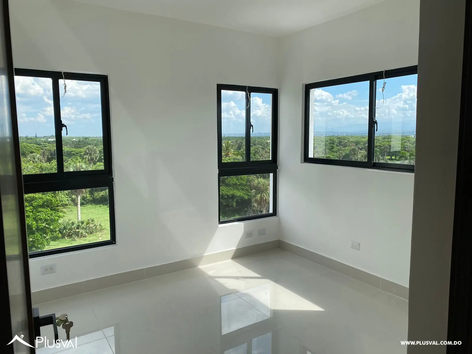 Apartamento Nuevo en 6to Piso con Atractivas Amenidades 474352