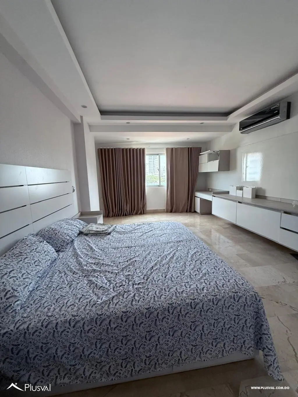 Venta de apartamento amueblado en los Cacicazgos 453984