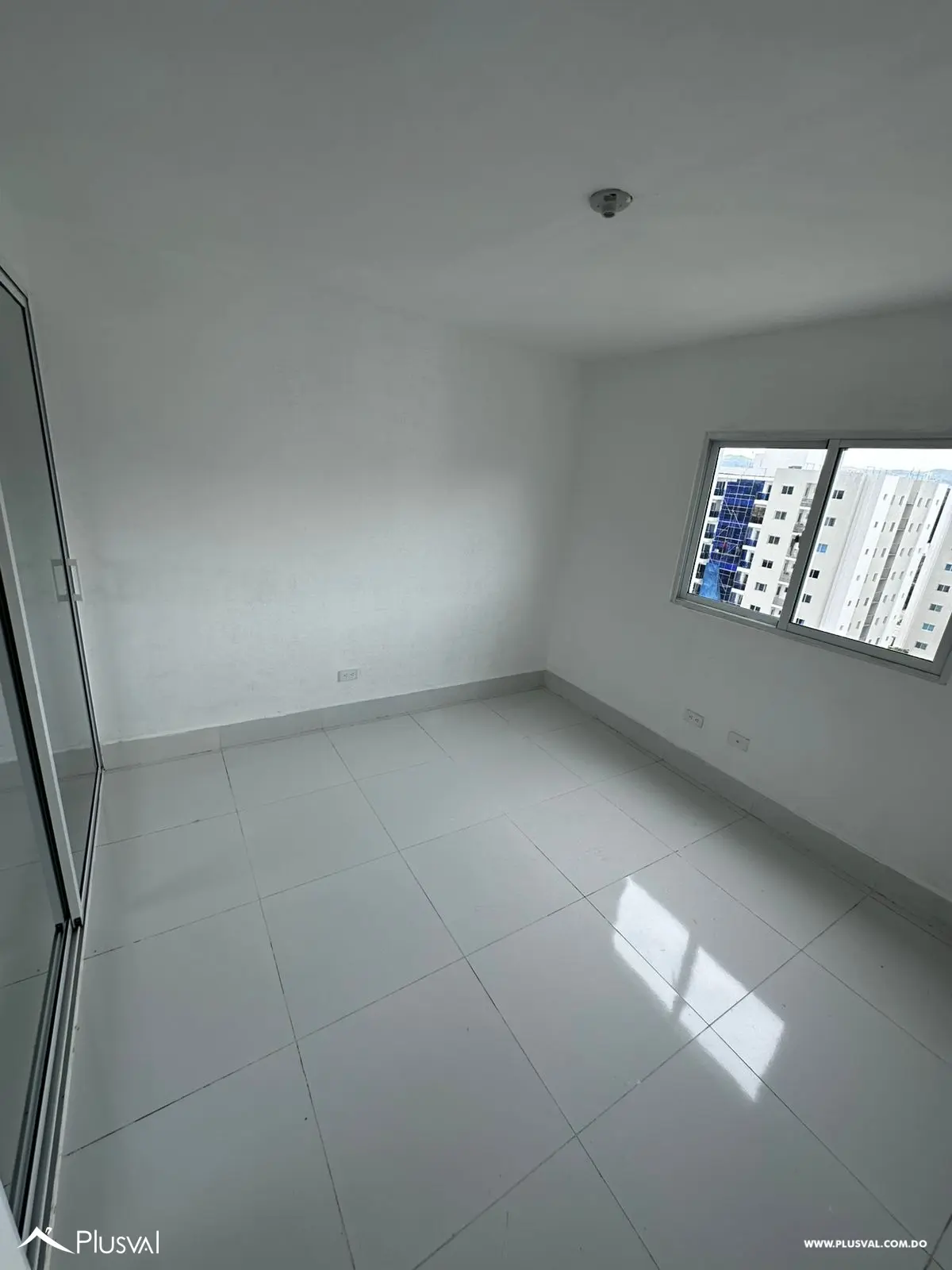 Apartamento Moderno en Alquiler - 8vo Piso cerca de la Zona Monumental 457235